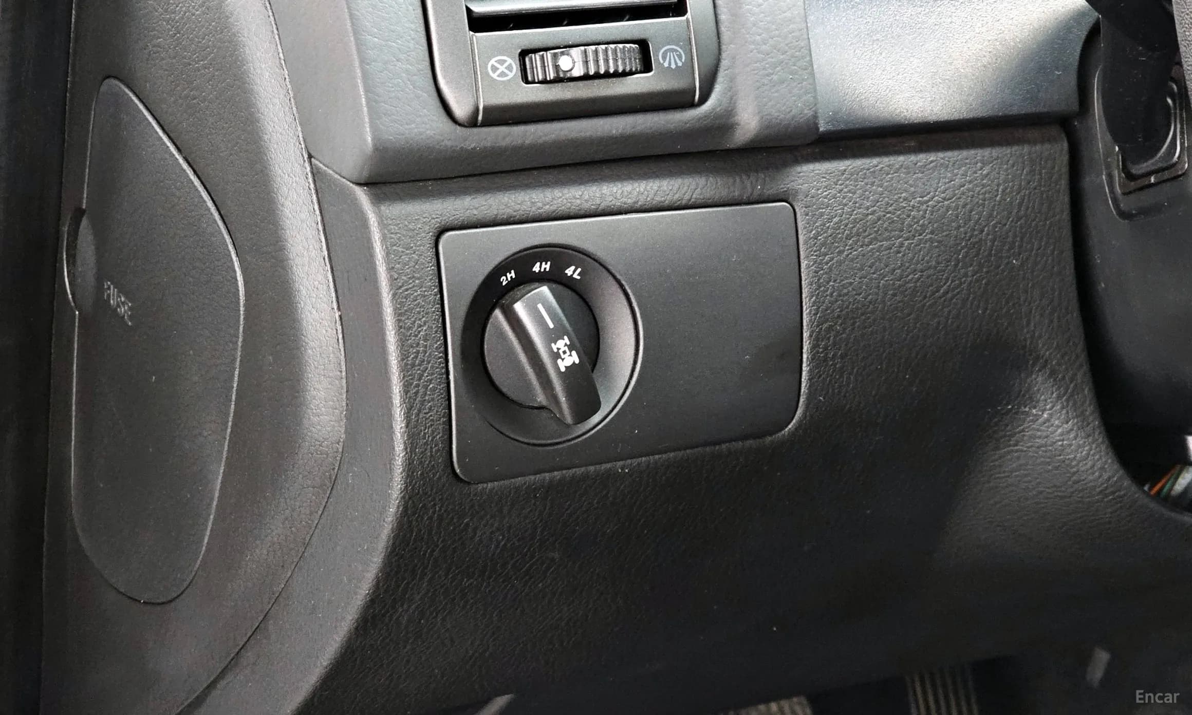 Rexton W