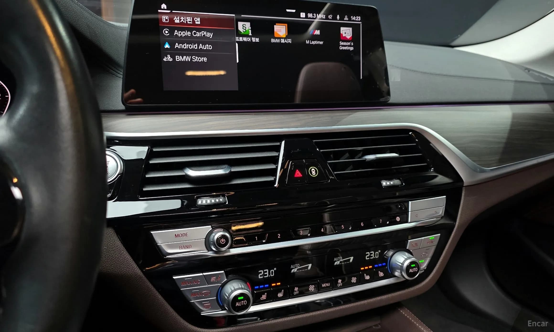 5 Series (G30)