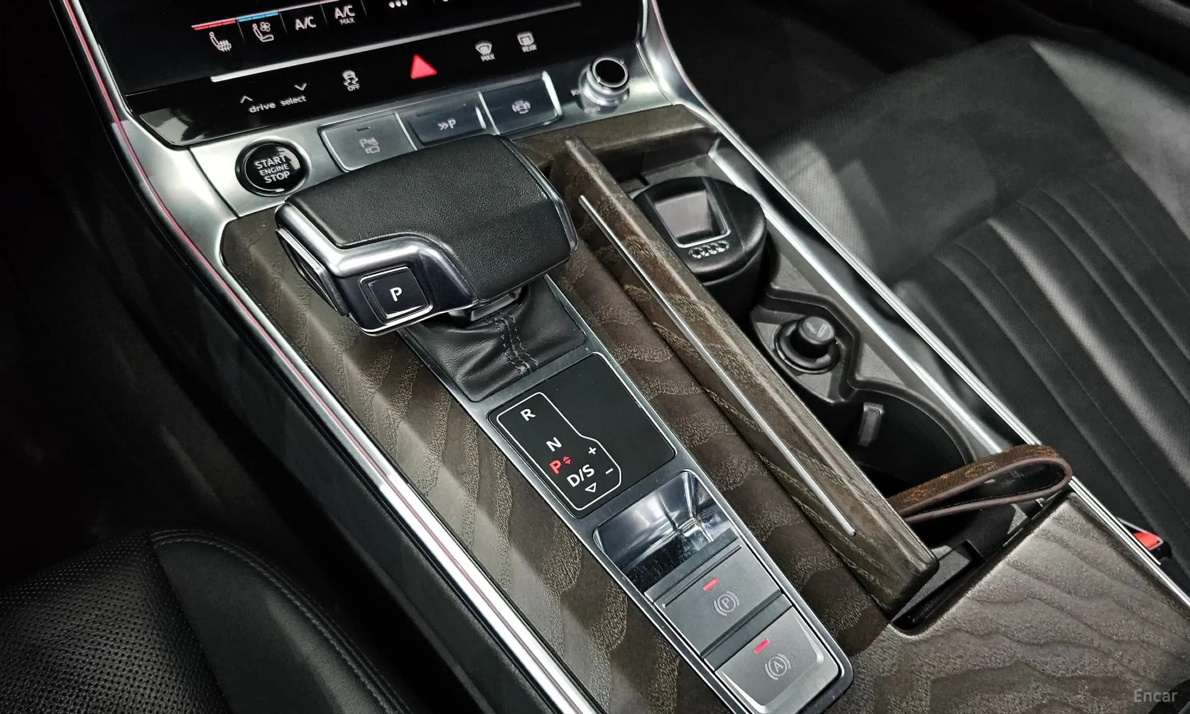 A6 (C8)