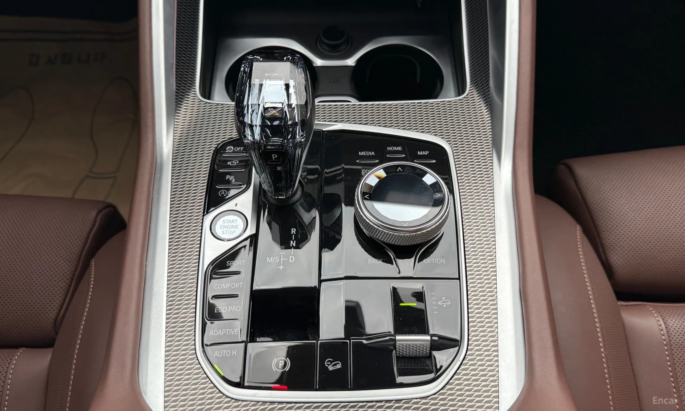 X6 (G06)