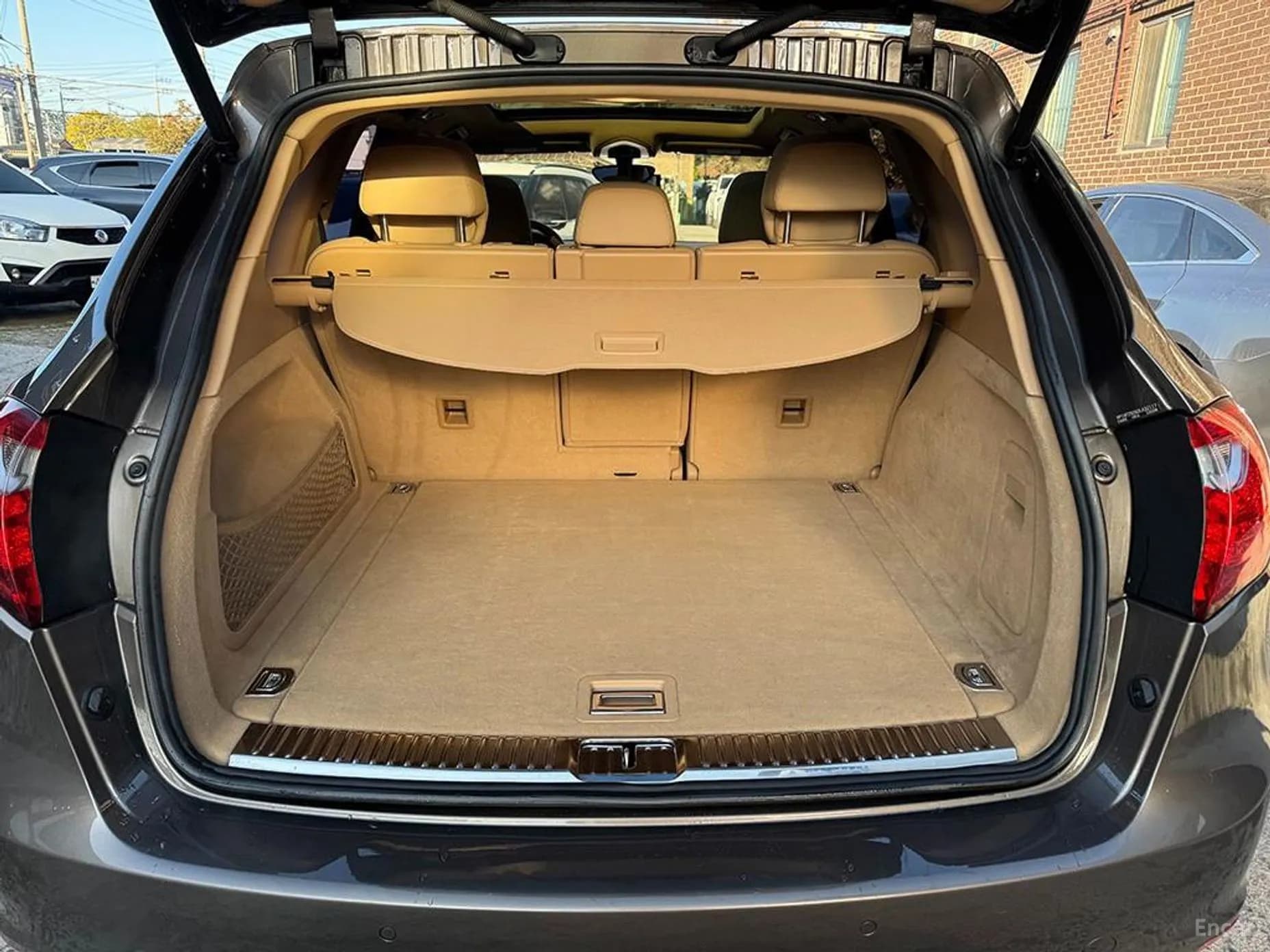 New Cayenne