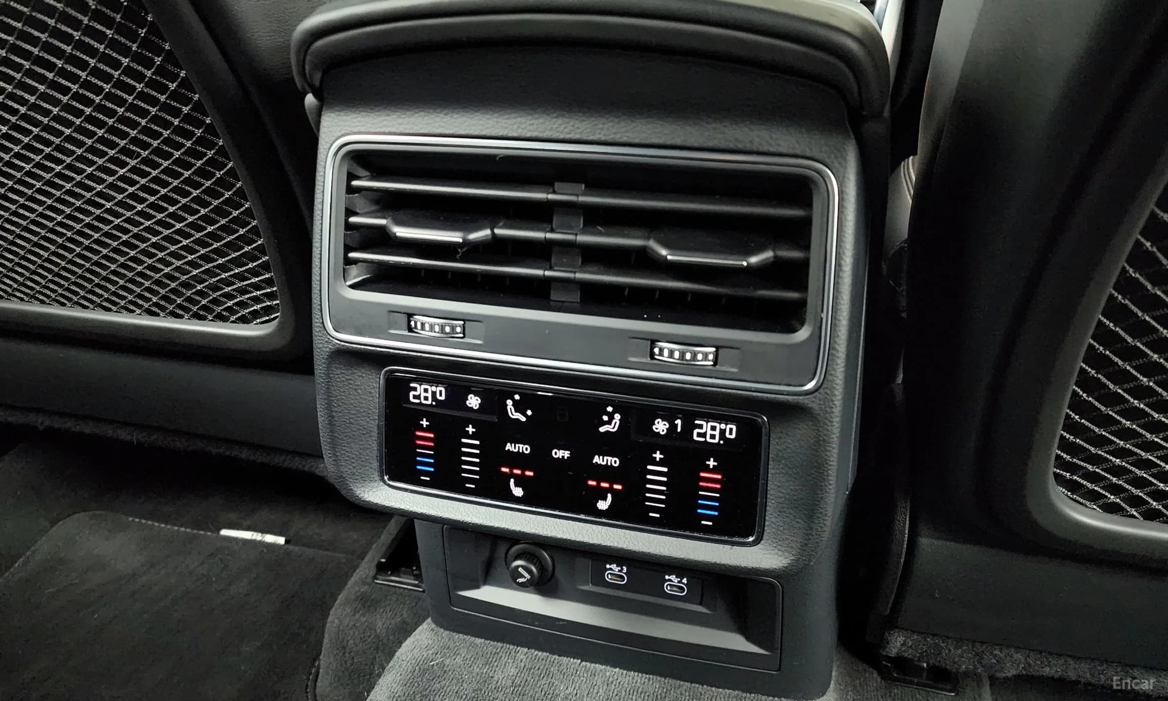 Q8 (4M)