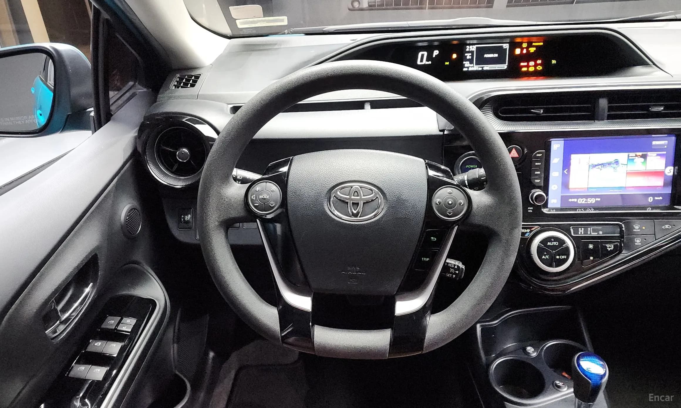 Prius C