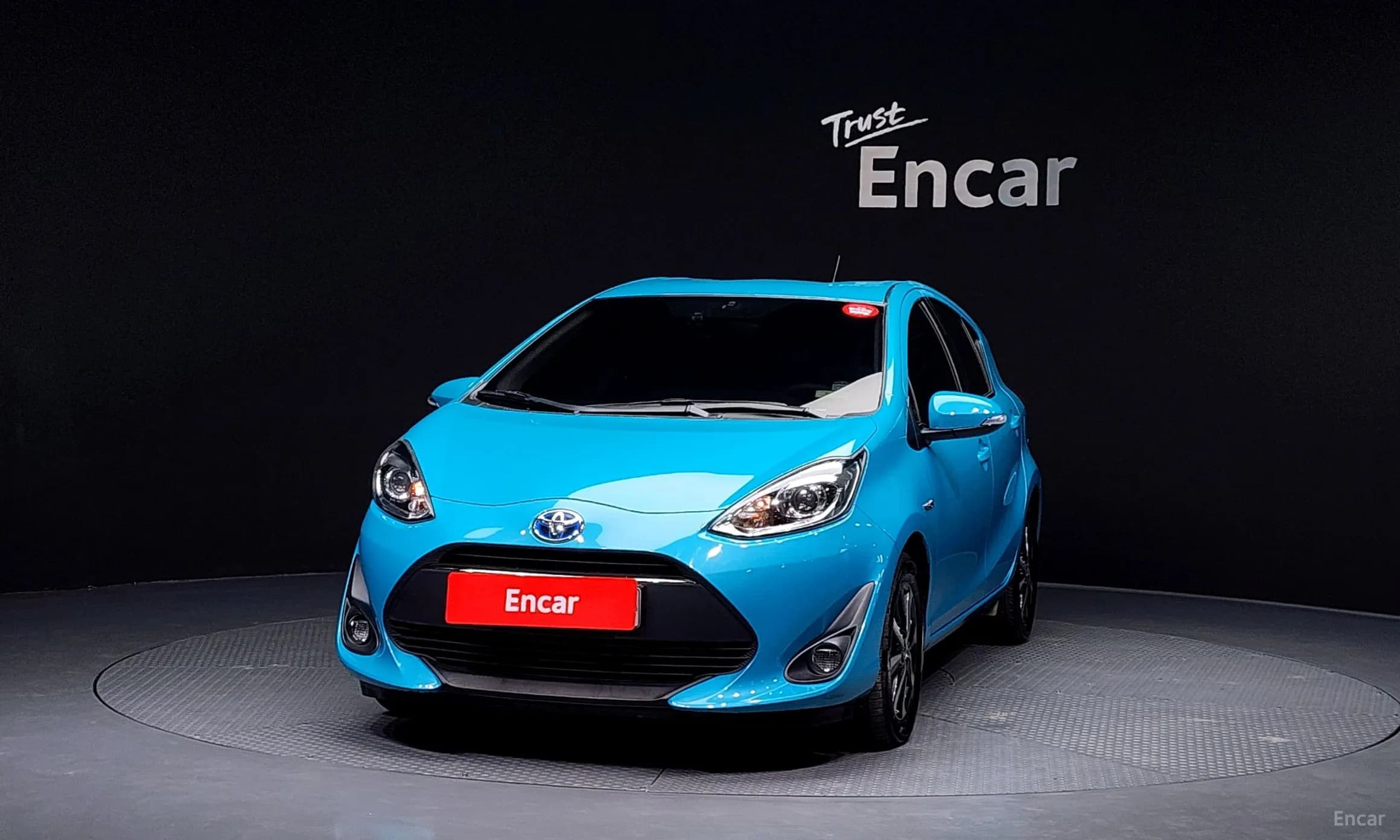 Prius C