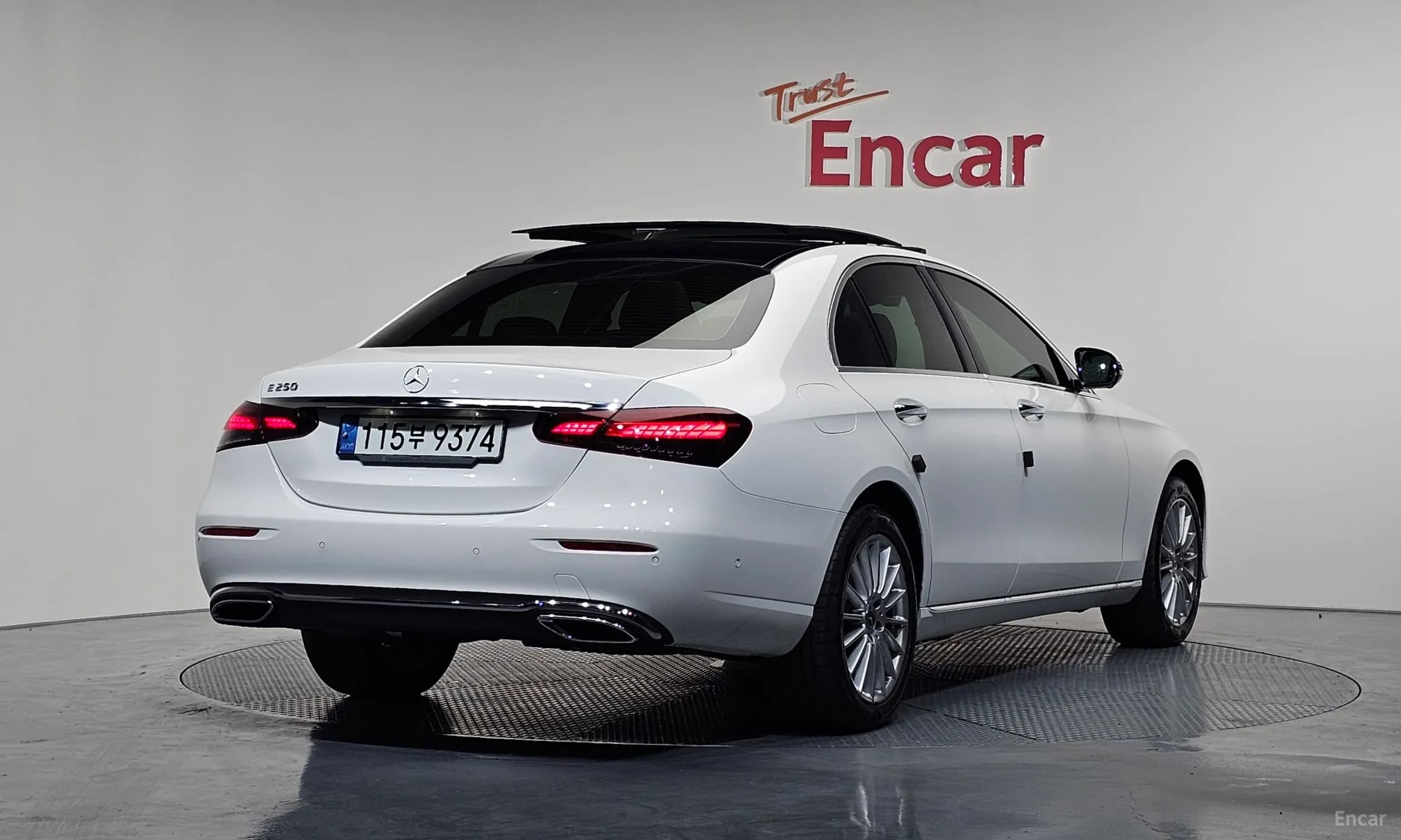 E-Class W213