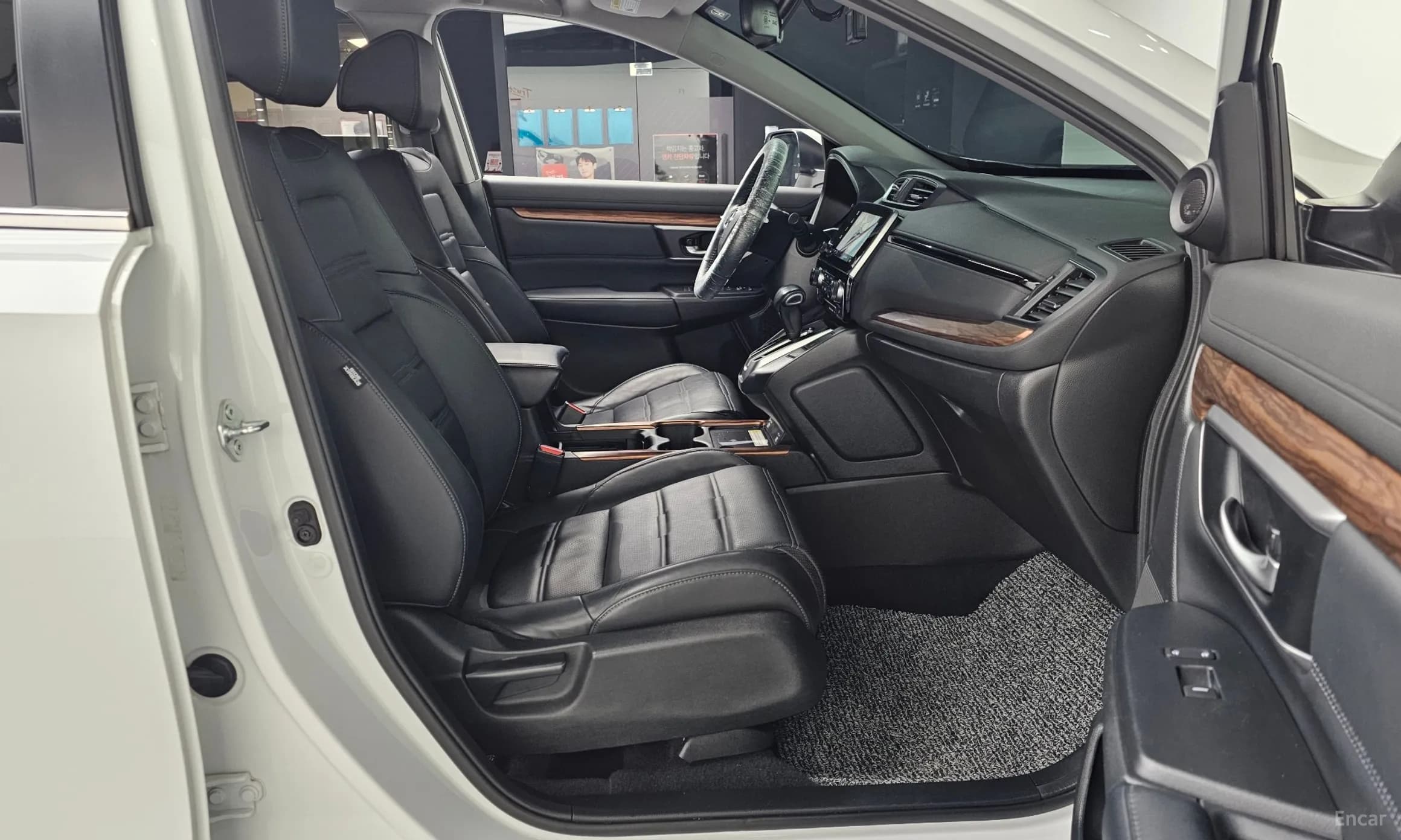 CR-V 5th generation
