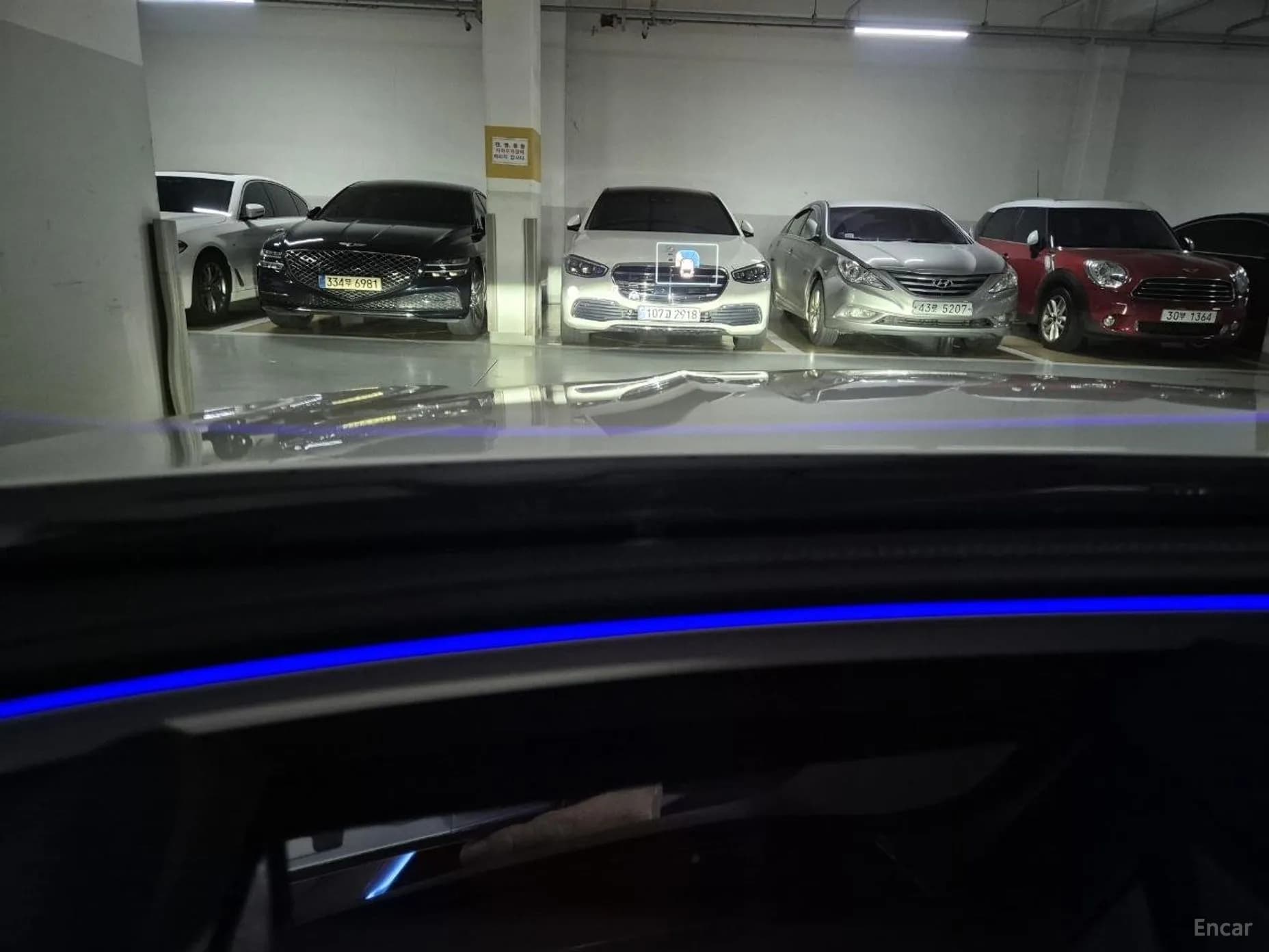 E-Class W214