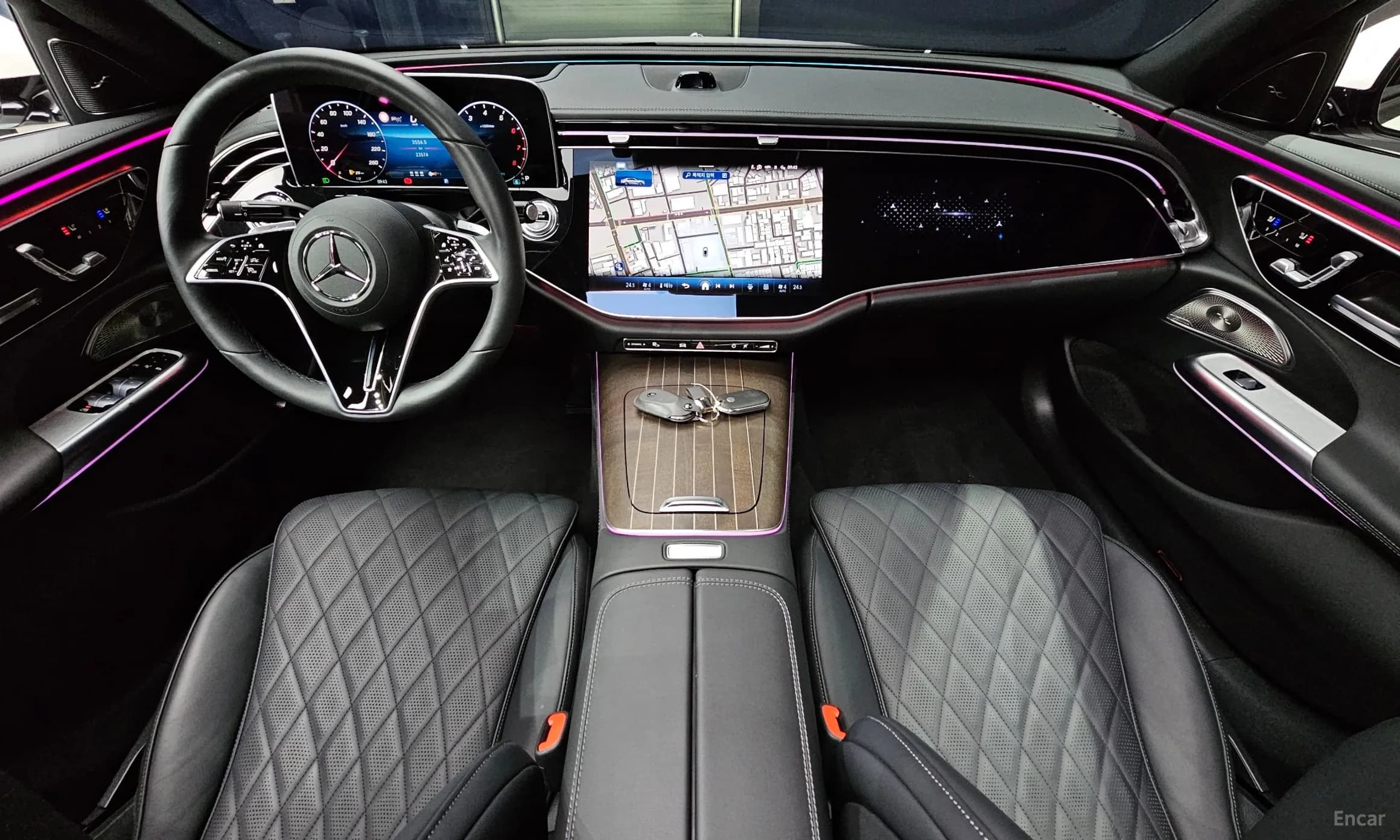 E-Class W214