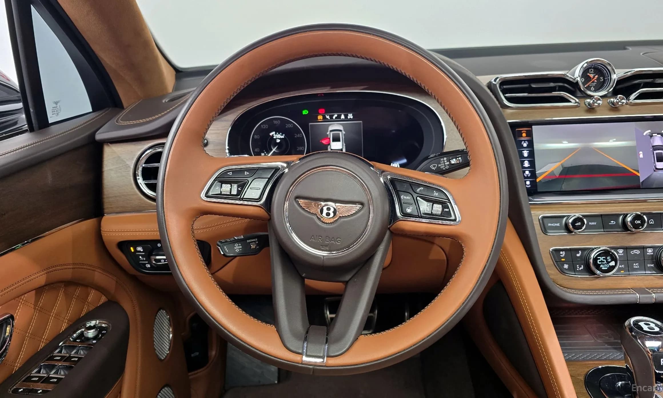 Bentayga