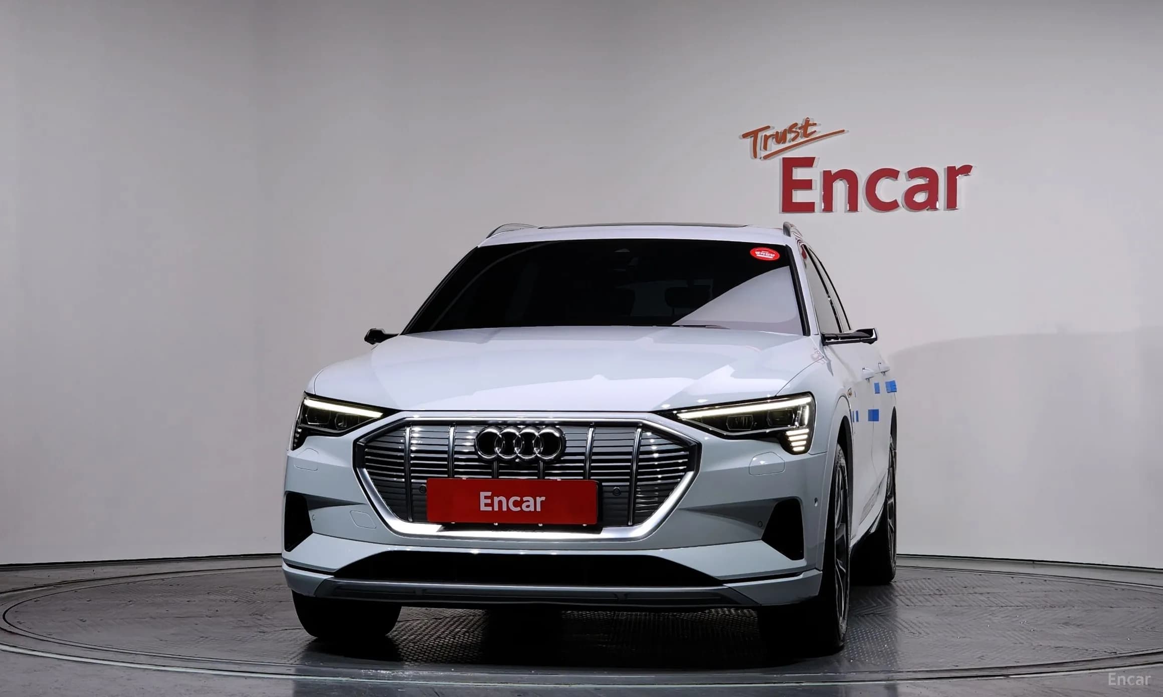 e-tron