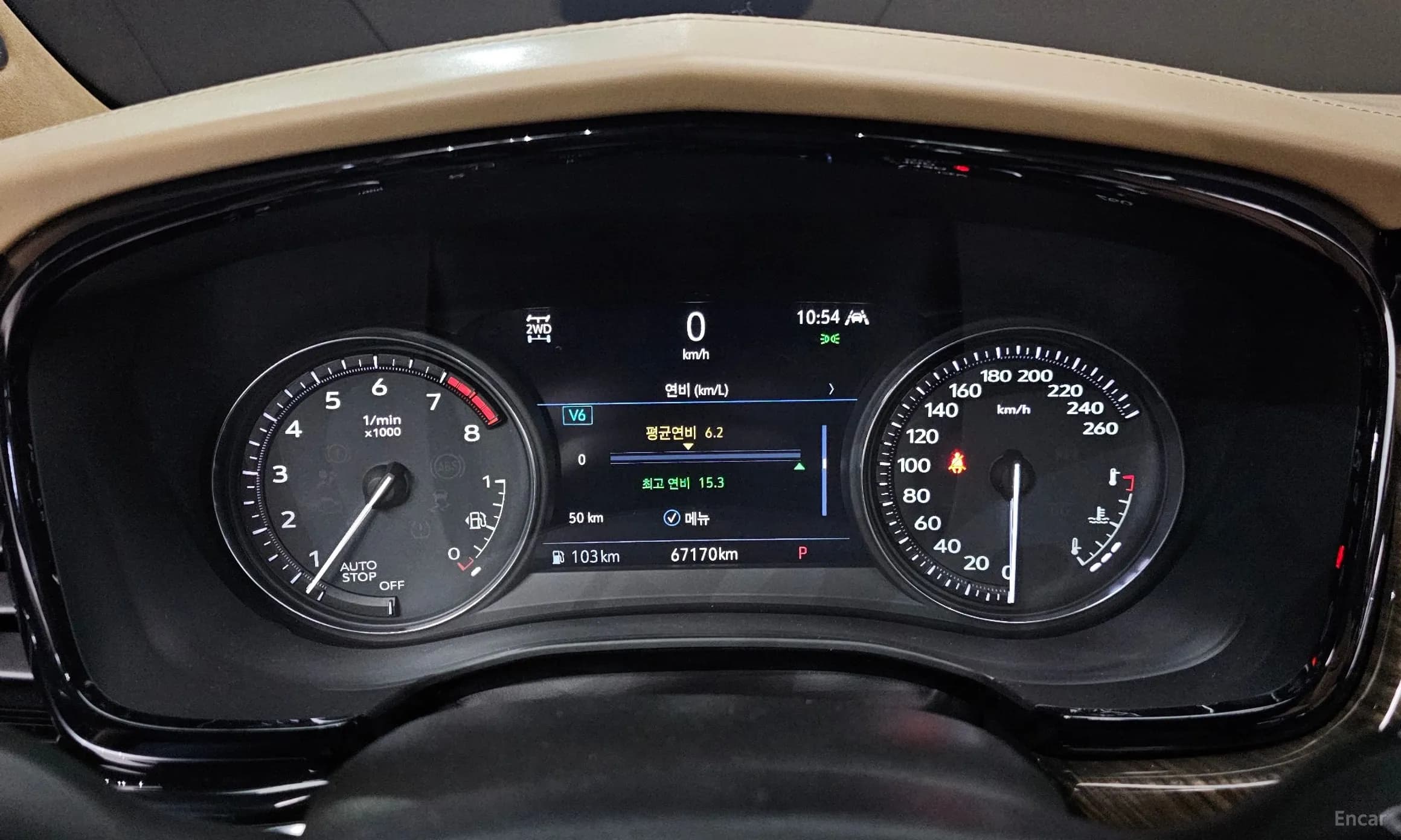 XT6