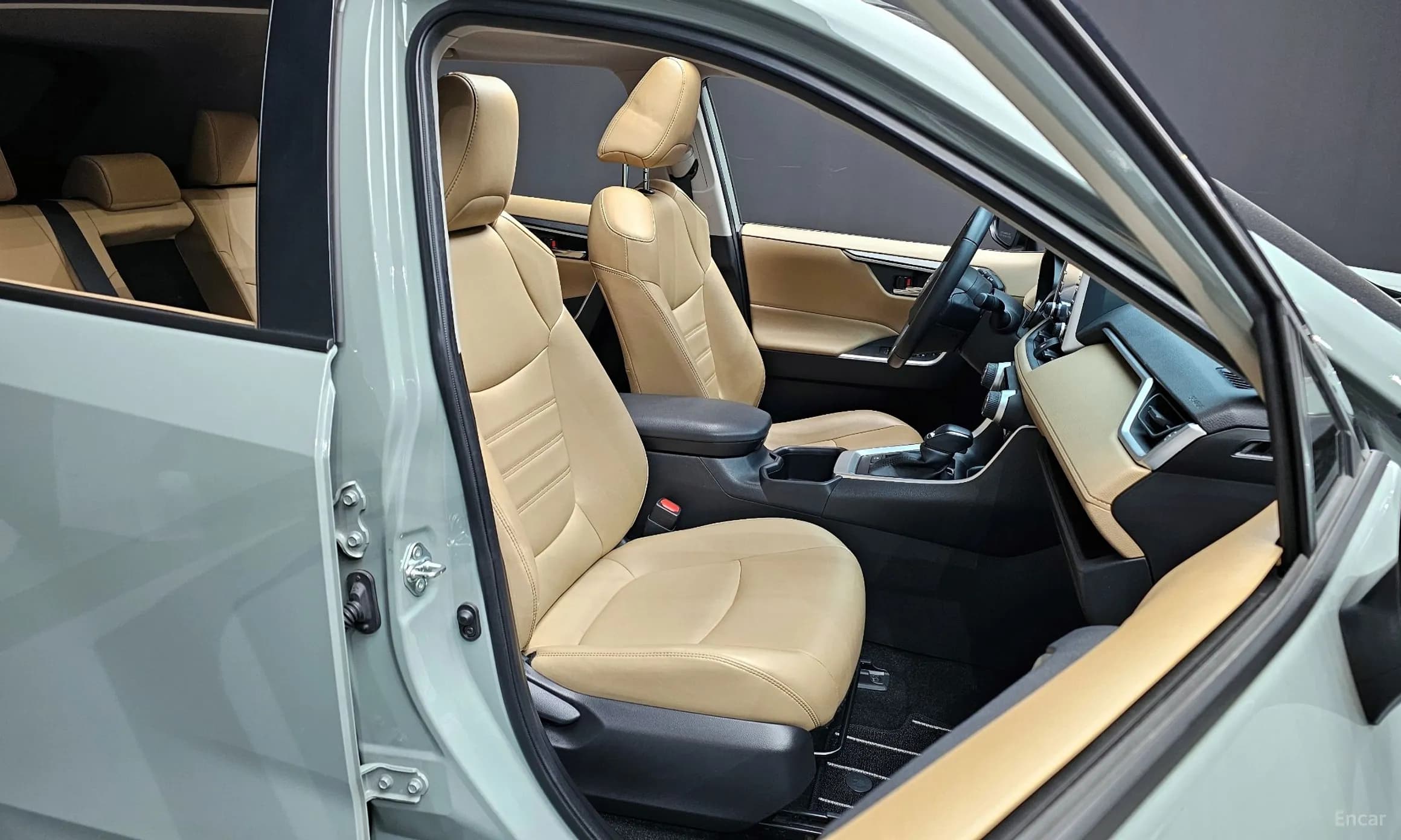RAV4 5th Generation