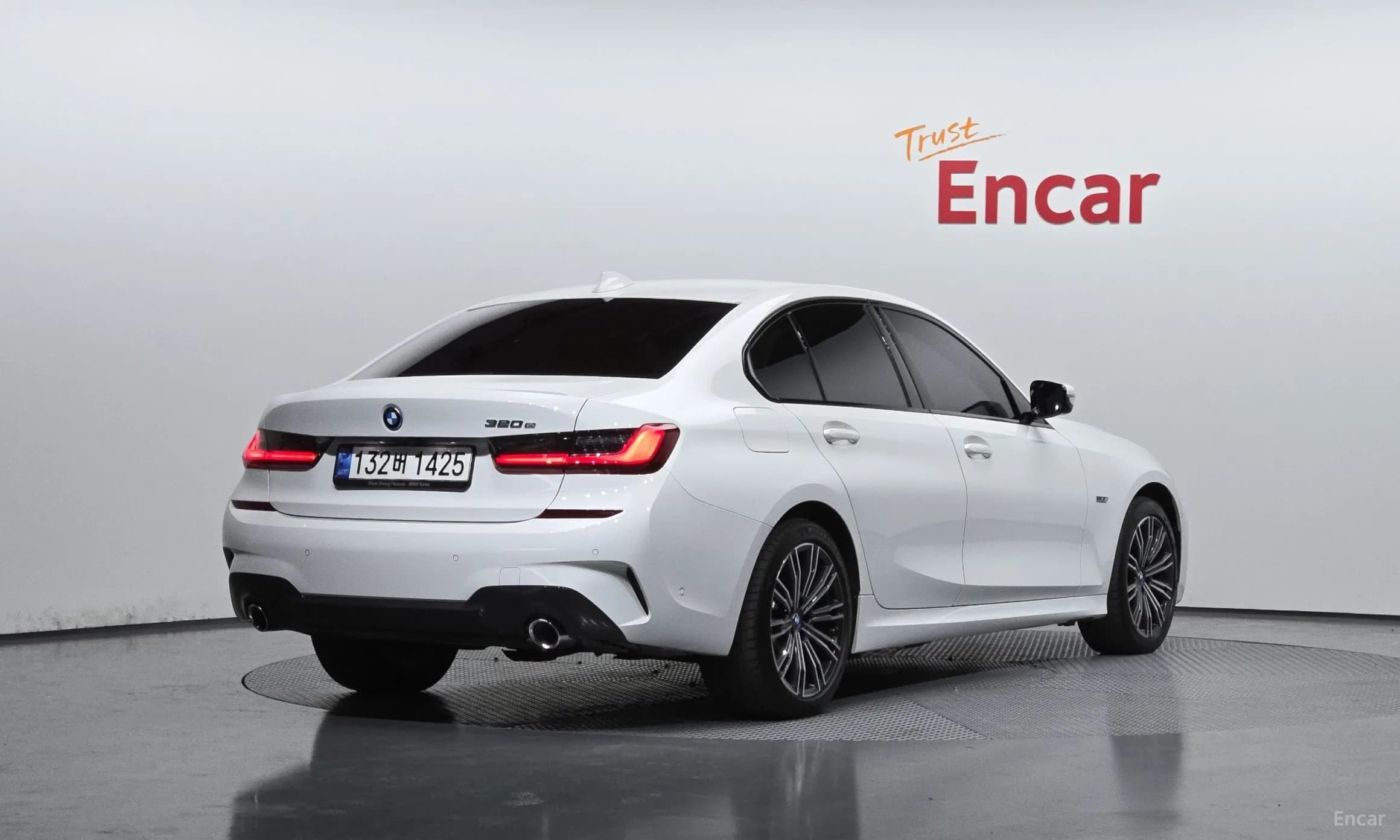 3 Series (G20)