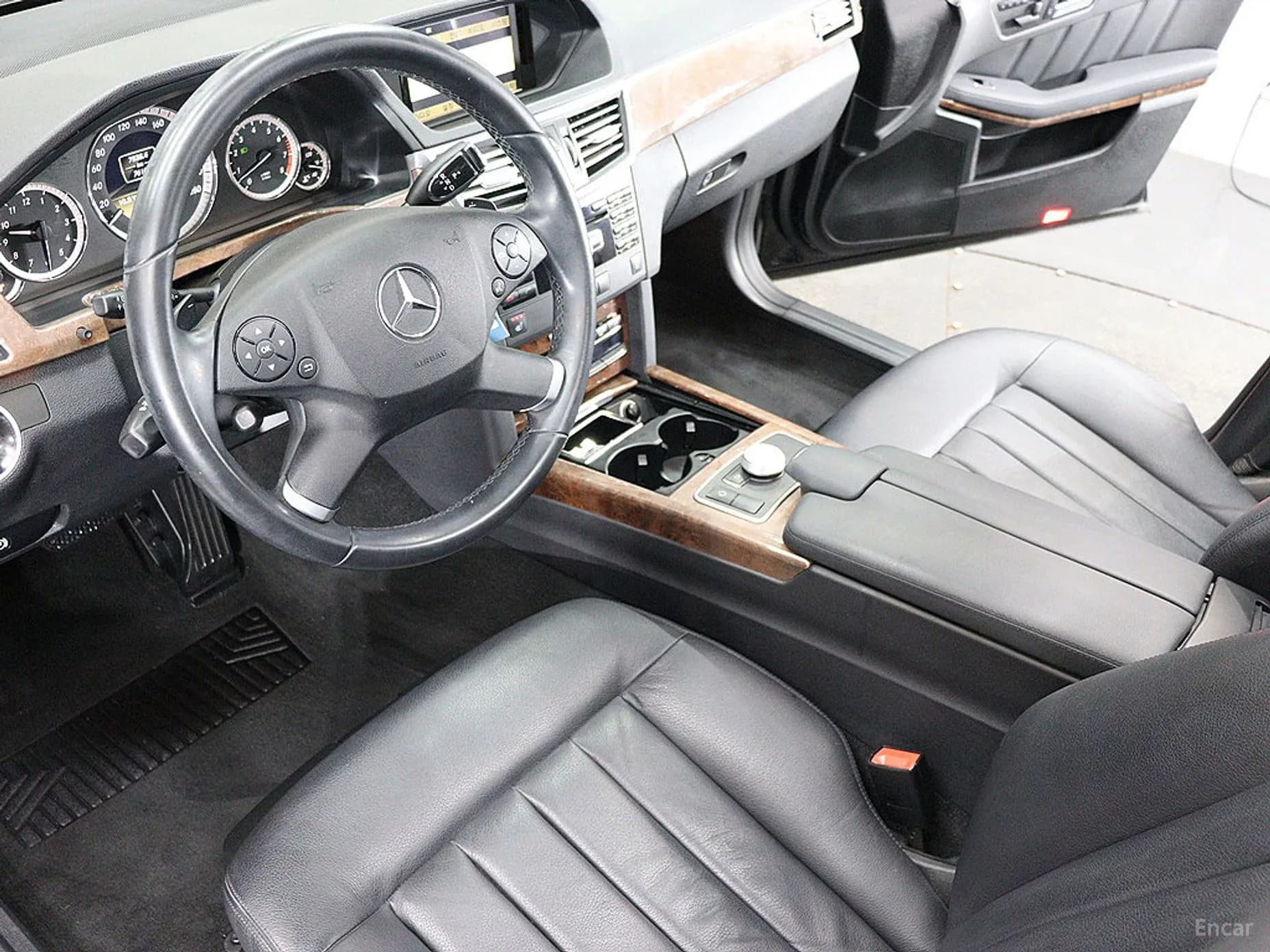 E-Class W212