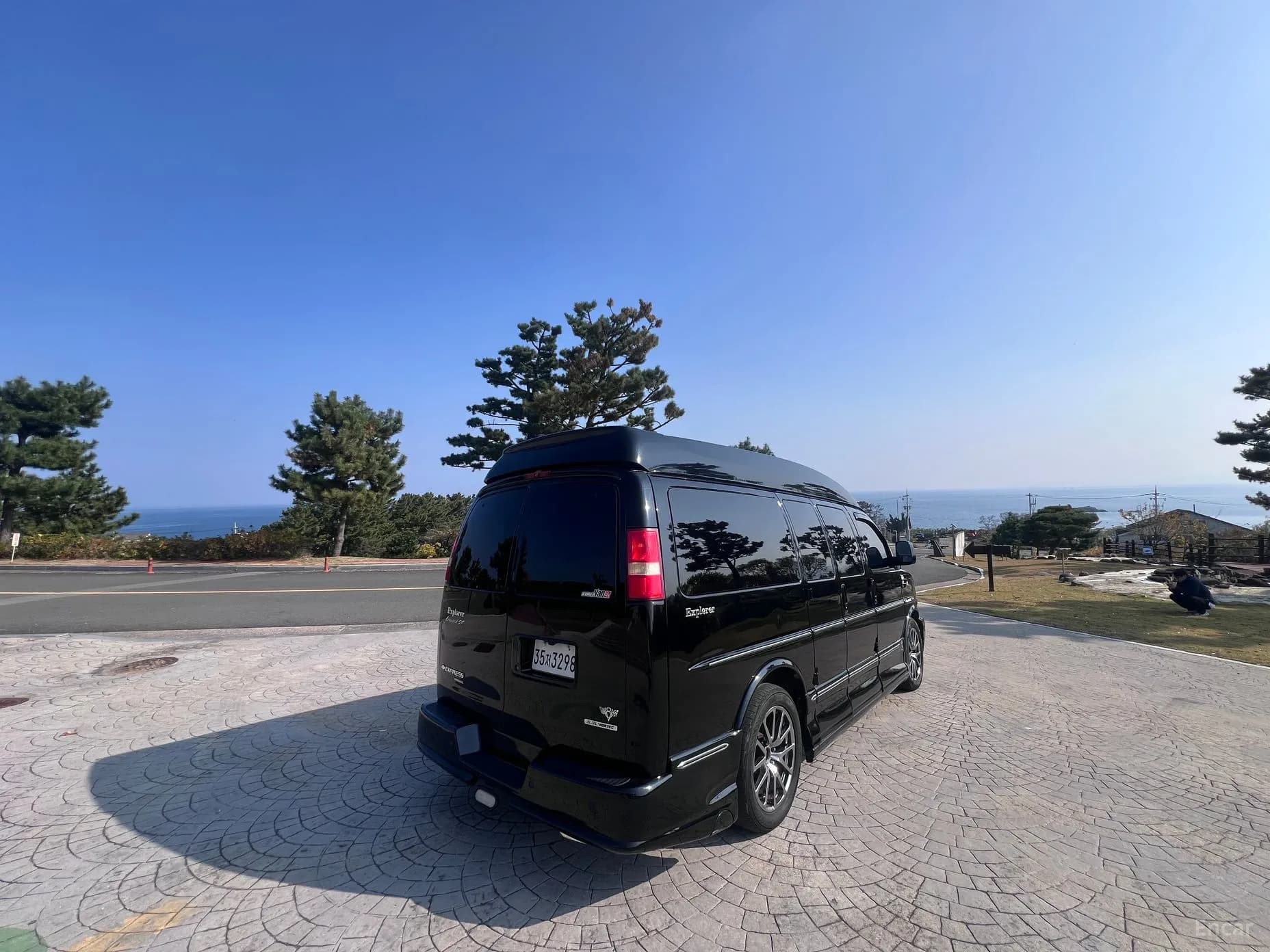 Express Van
