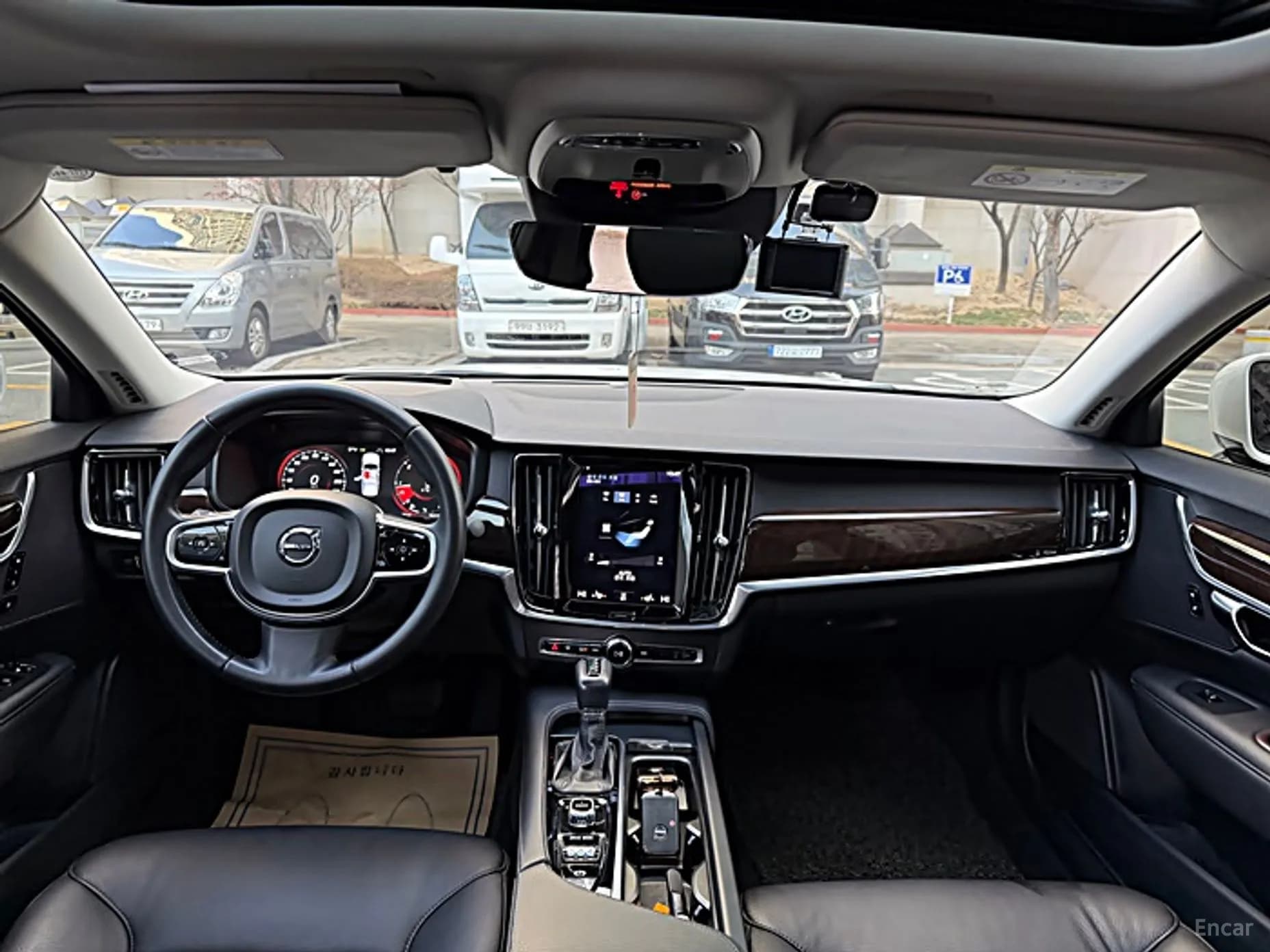 S90