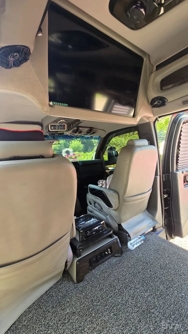 Express Van