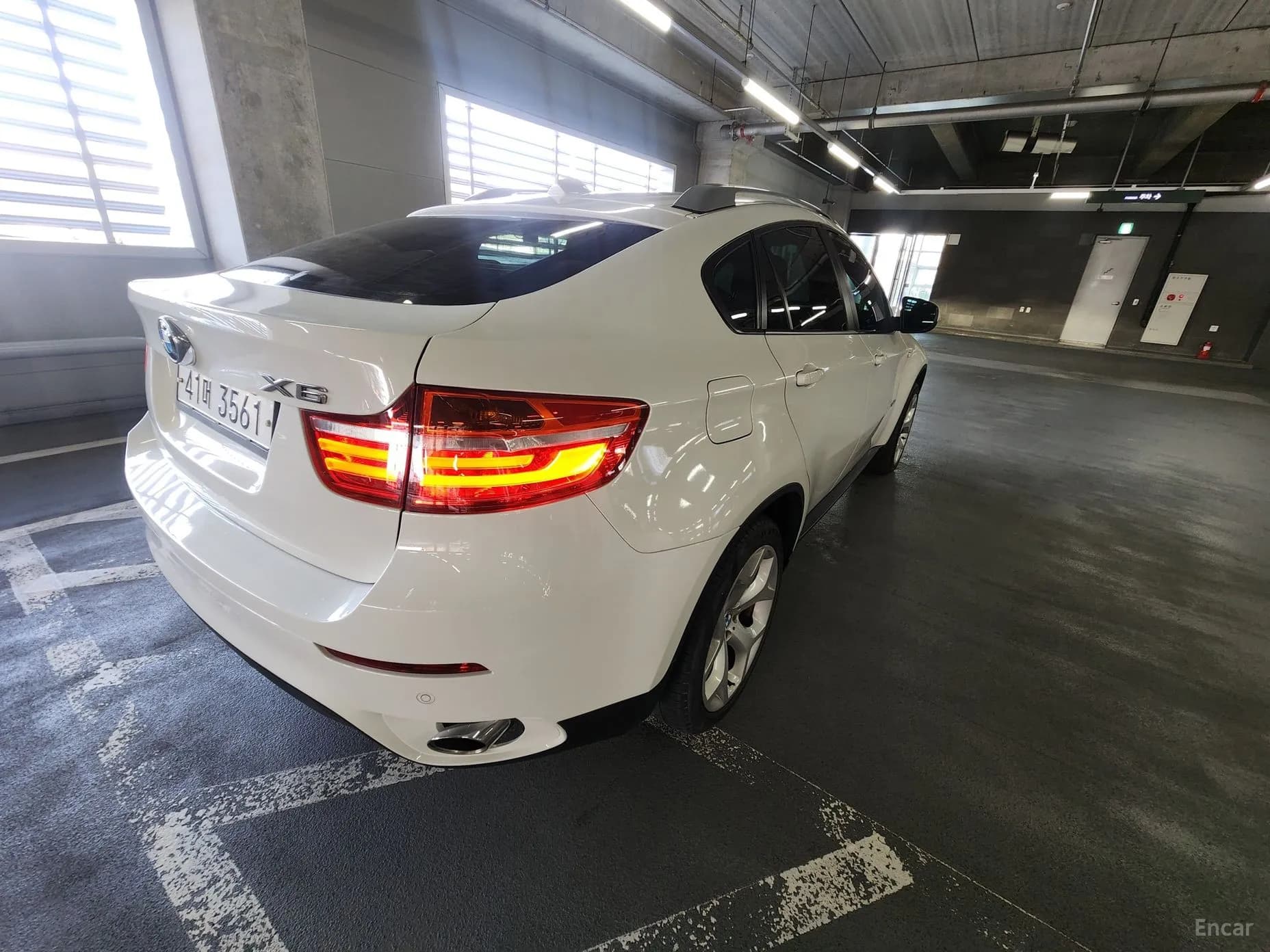X6 (E71)