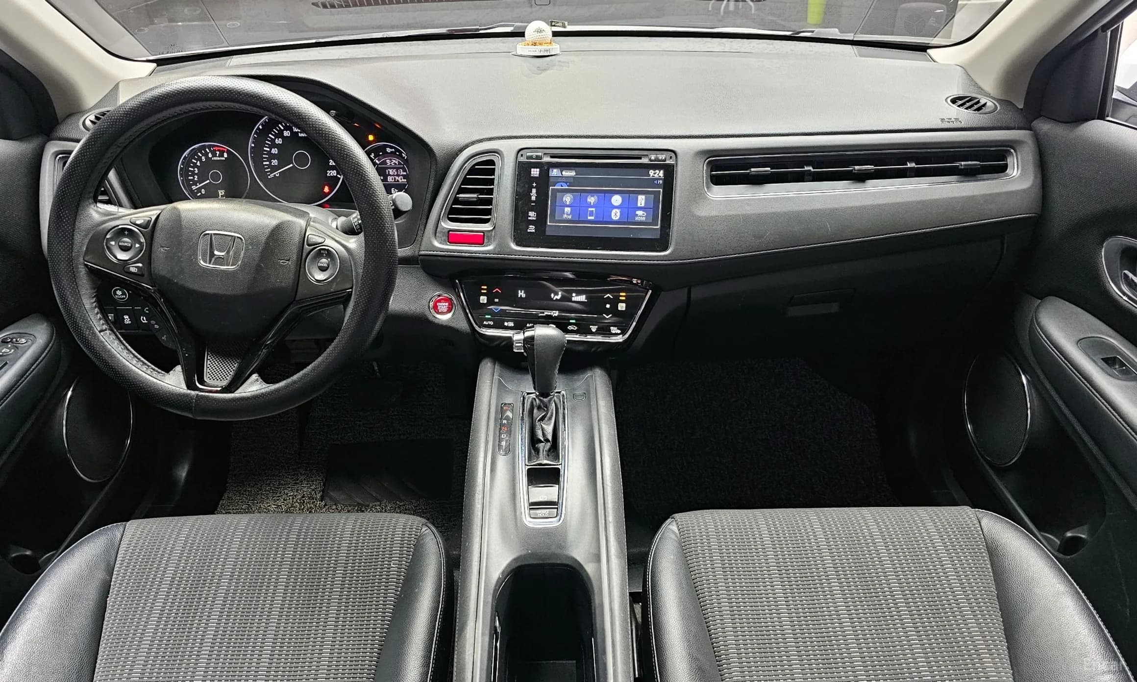 HR-V