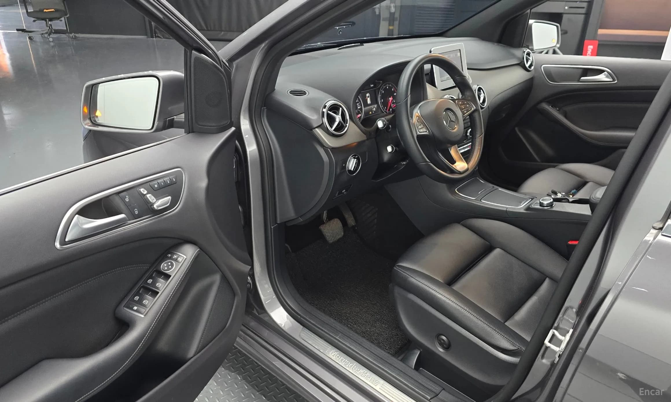 B-Class W246