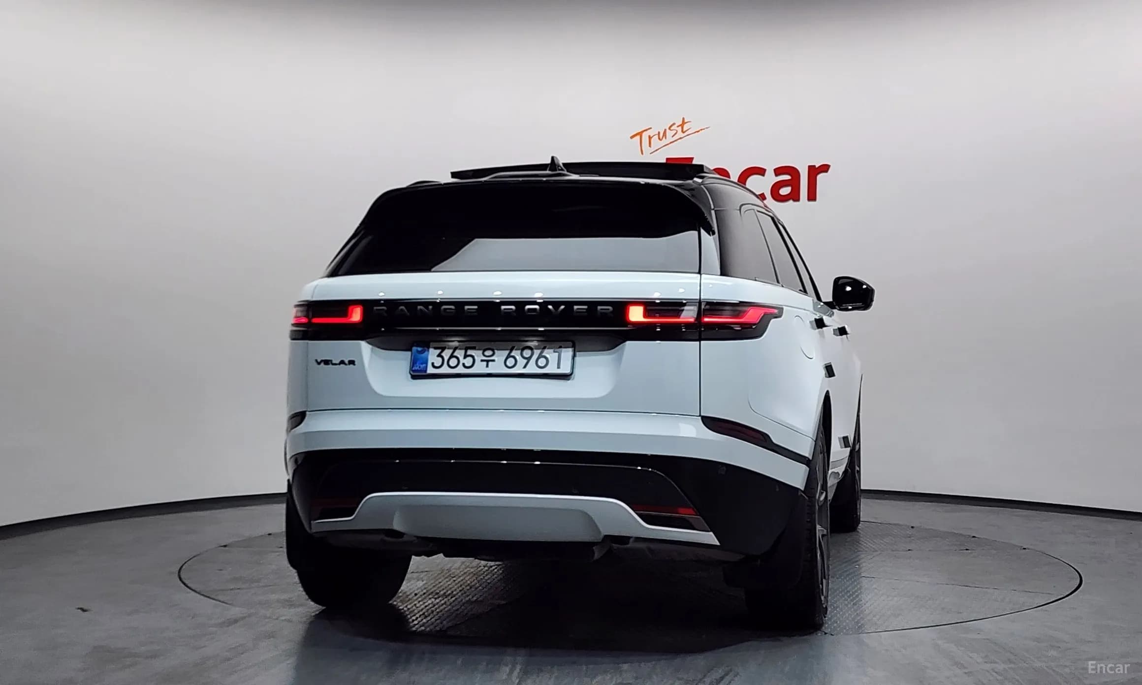 Range Rover Bella