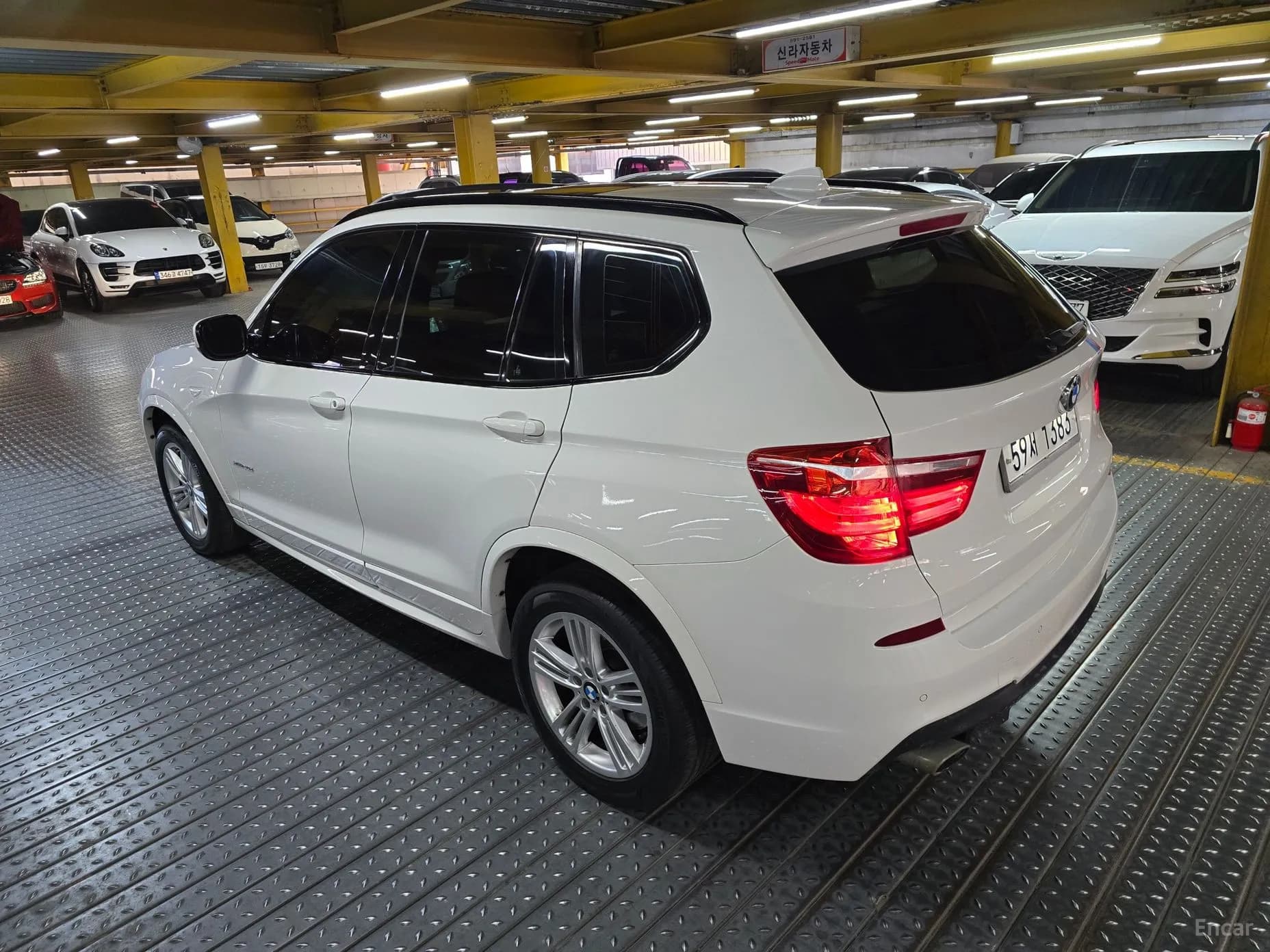 X3 (F25)