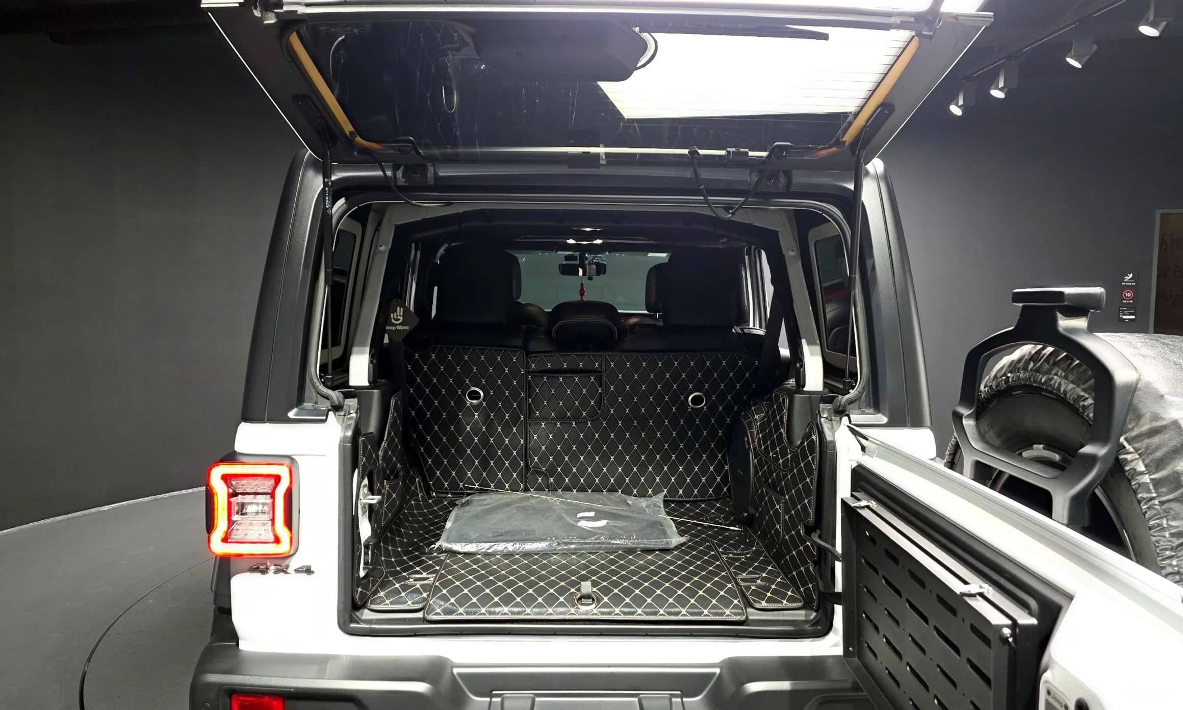 Wrangler (JL)