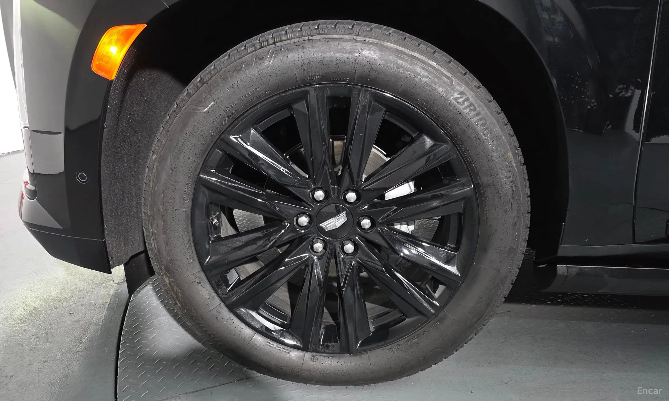 Escalade 5th Generation
