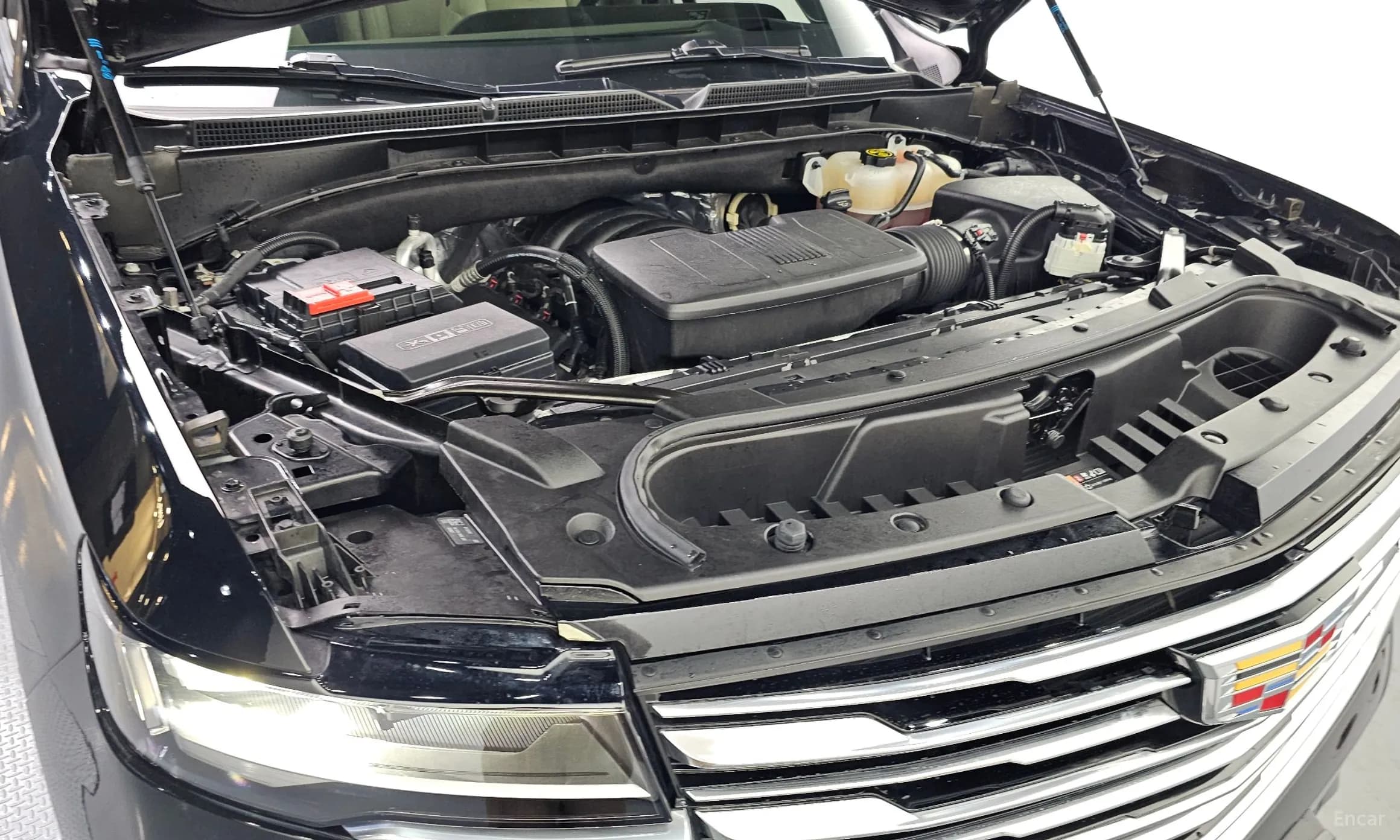 Escalade 5th Generation