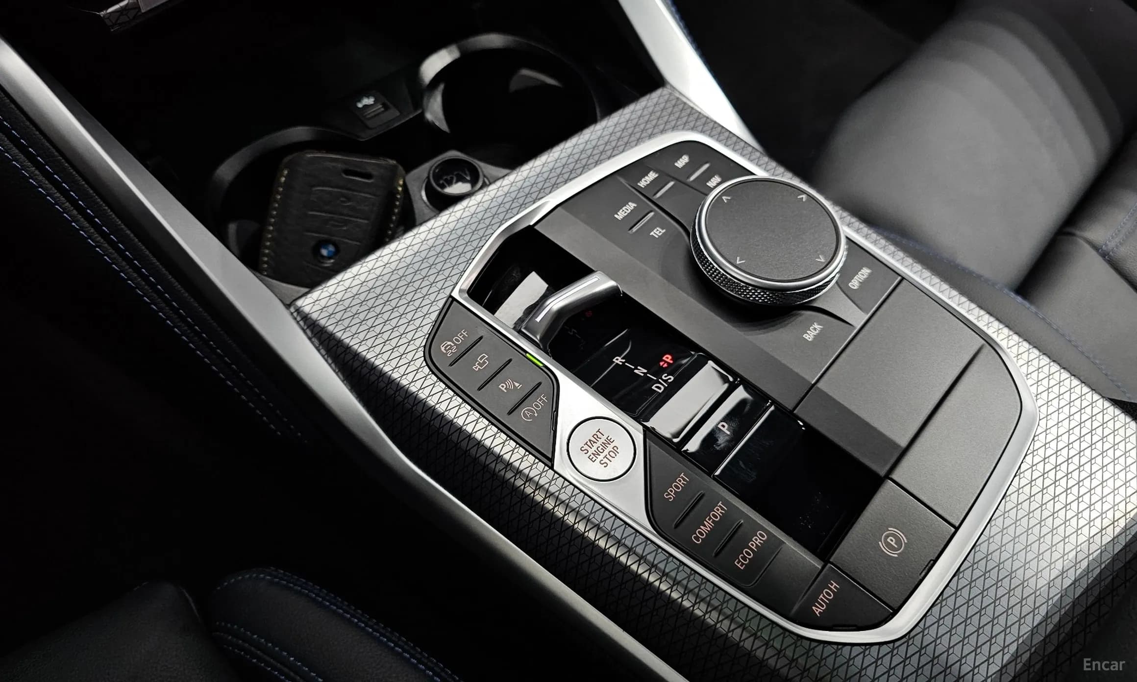 2 Series (G42)