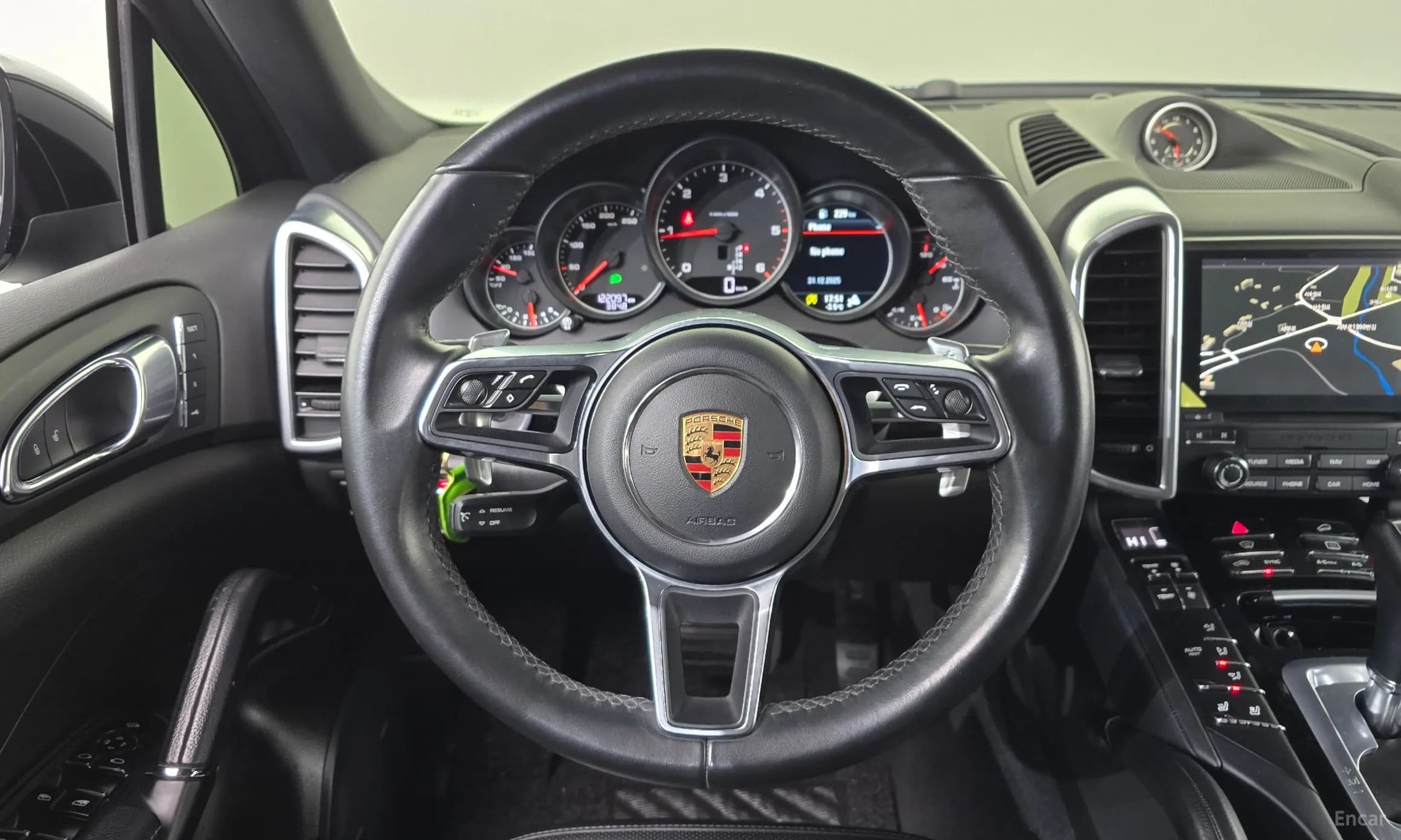 New Cayenne