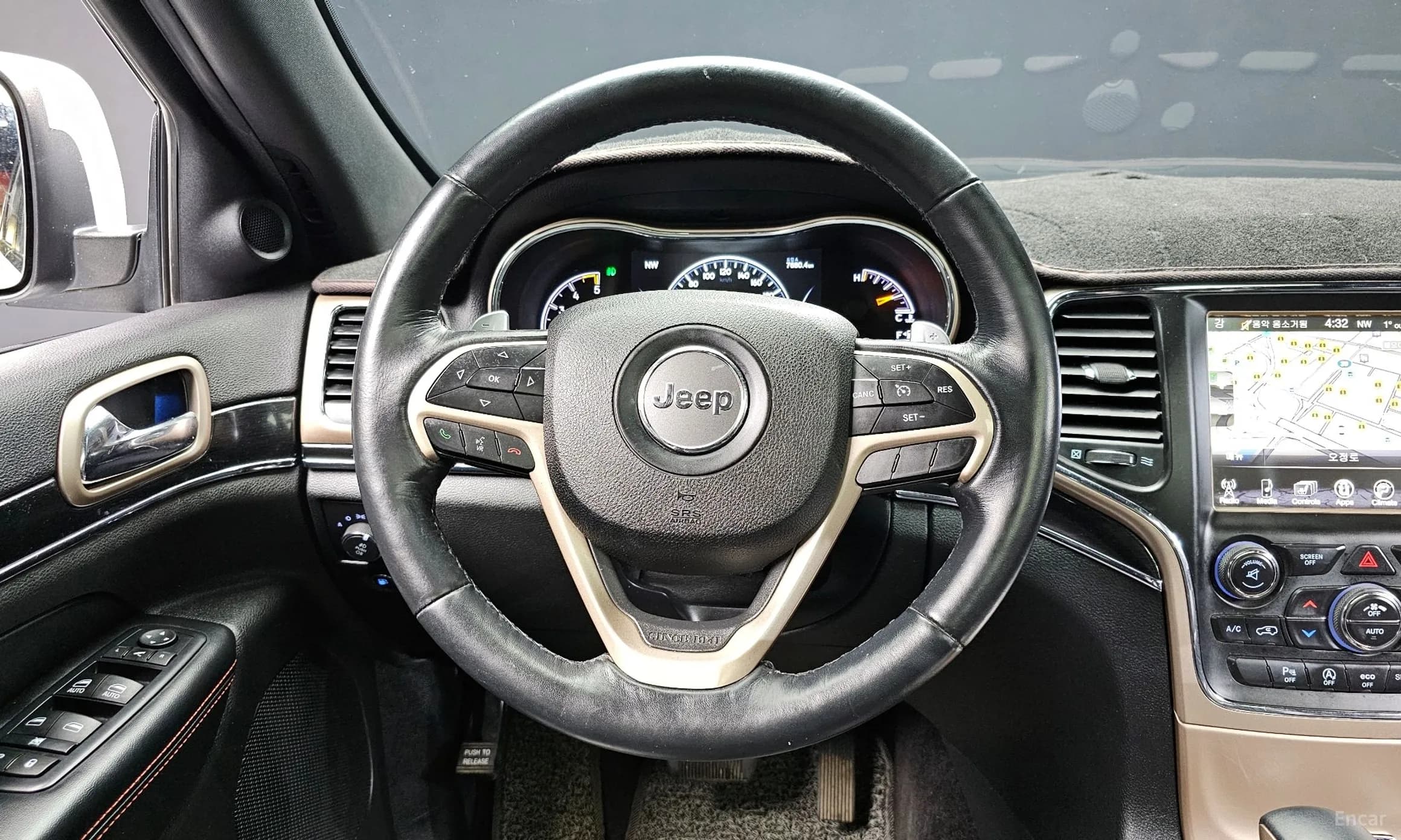 Grand Cherokee