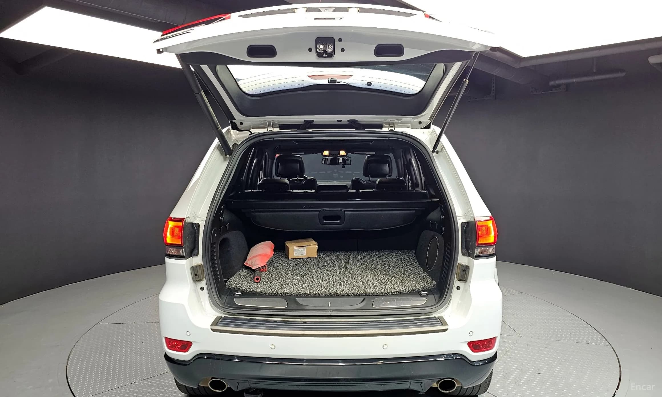 Grand Cherokee