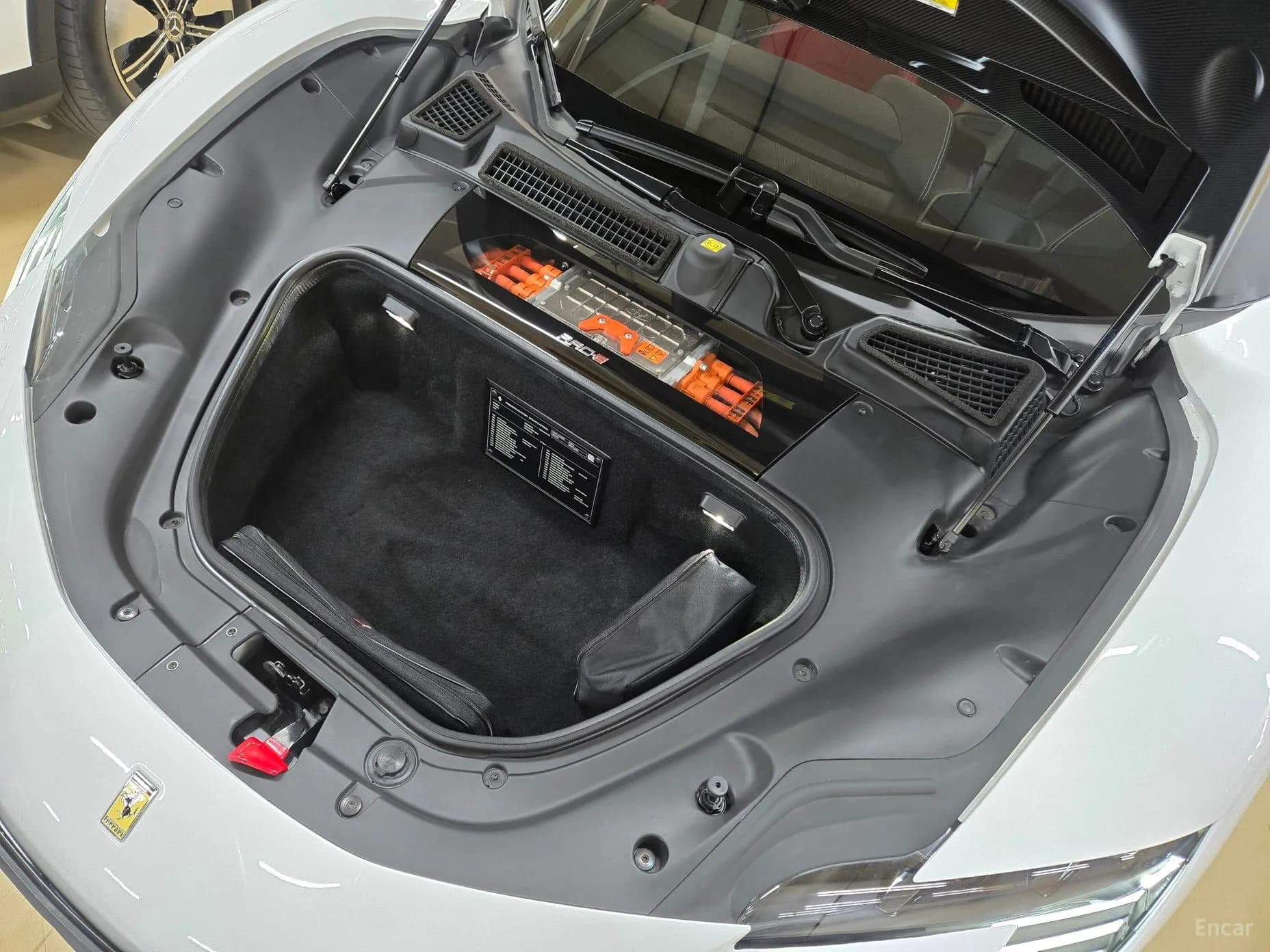SF90 Spyder
