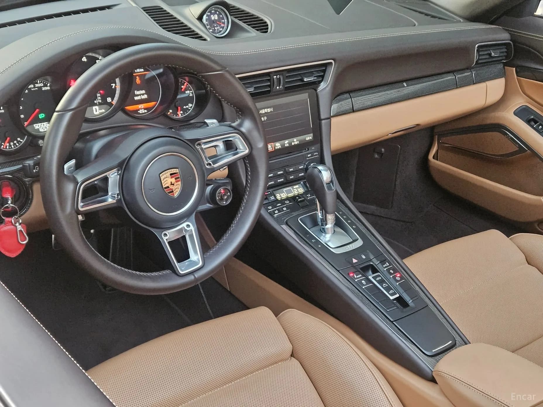 910
