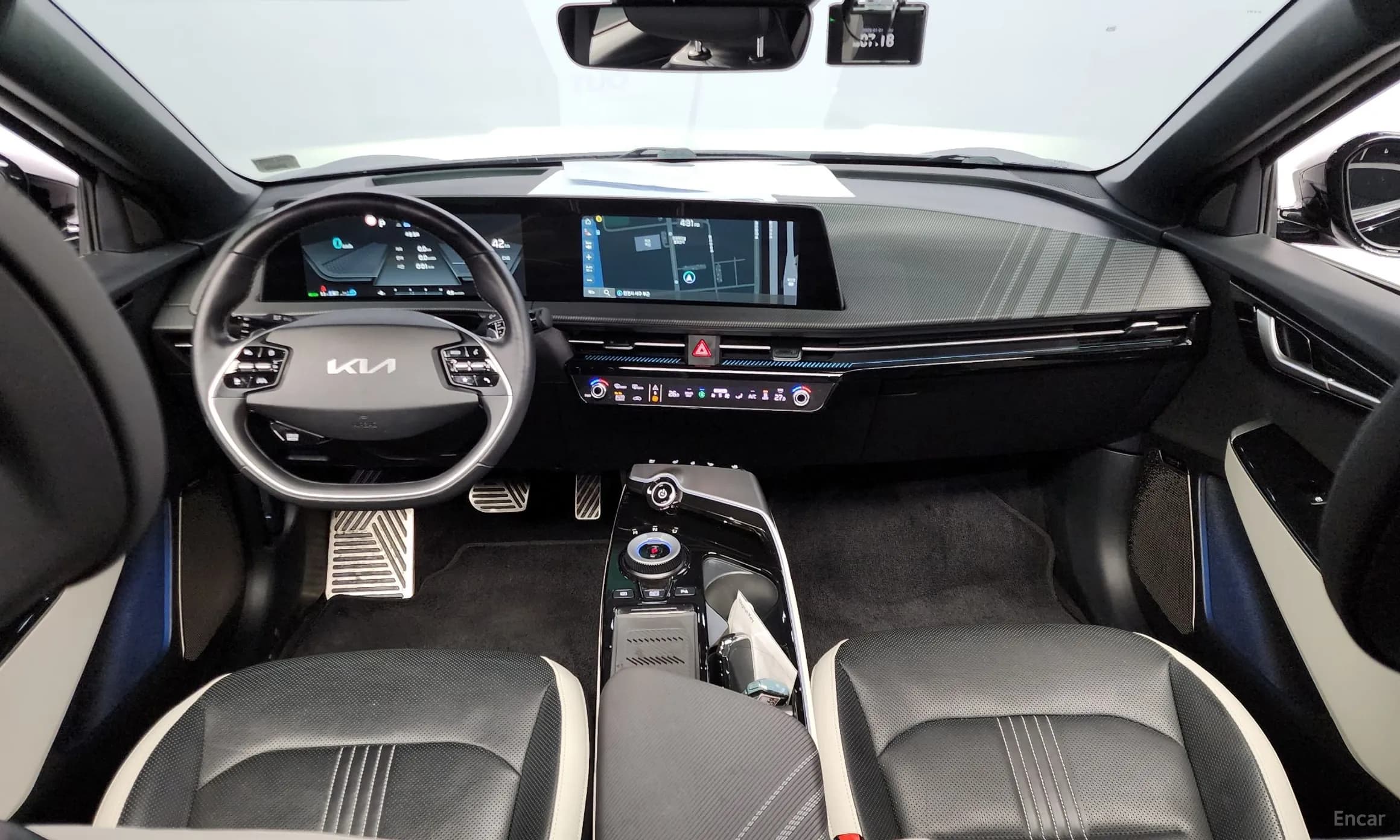 EV6