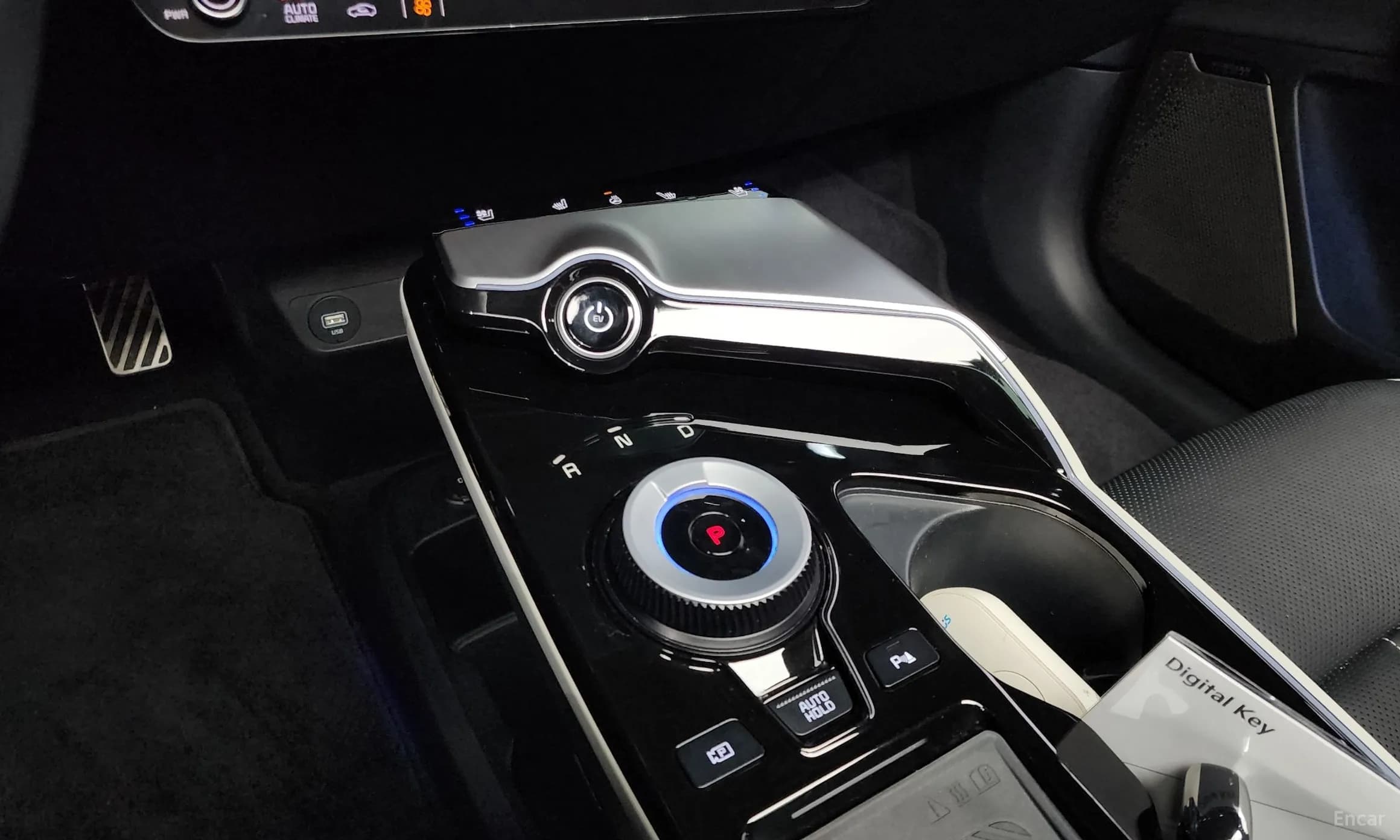 EV6