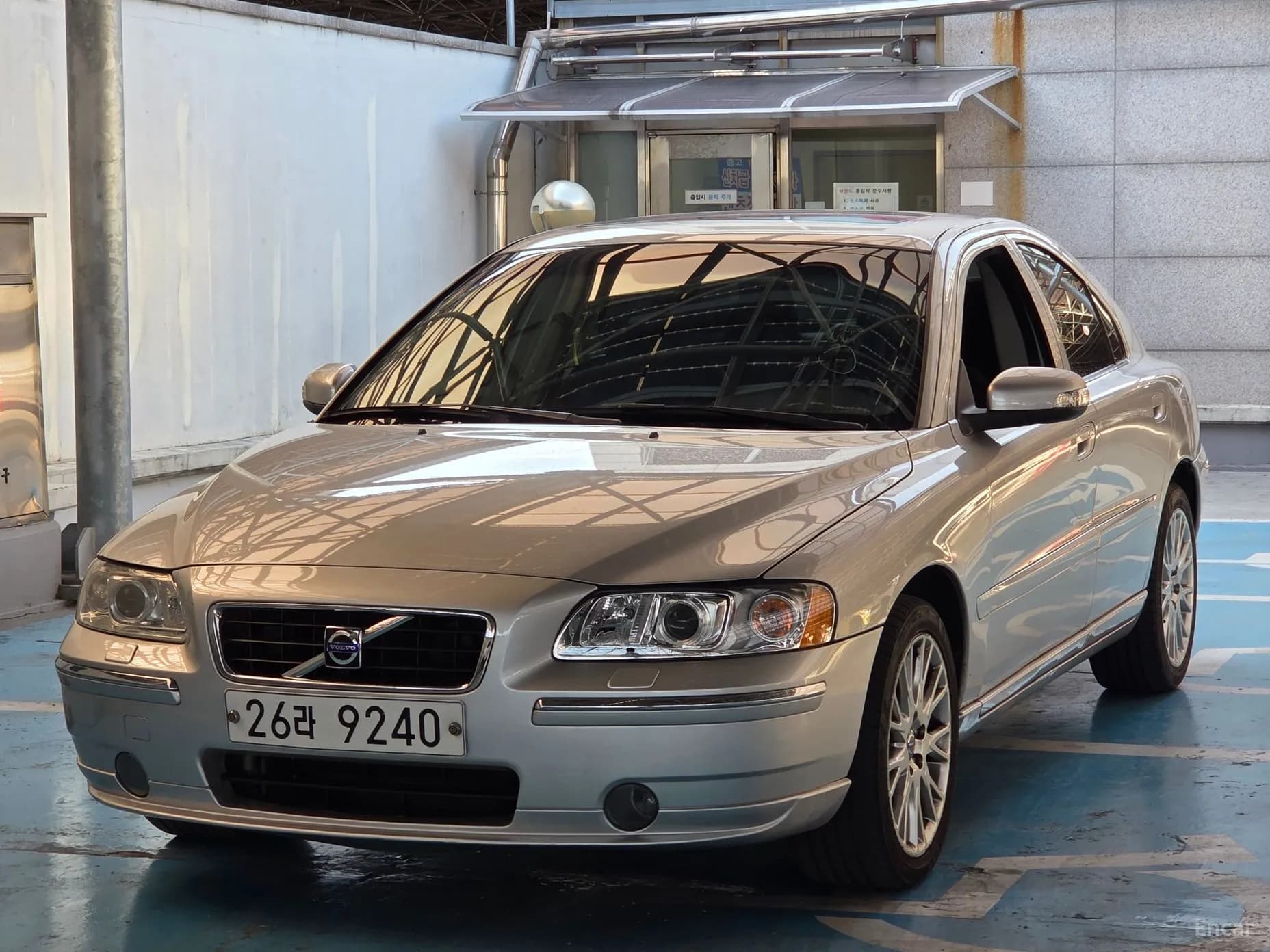 S60