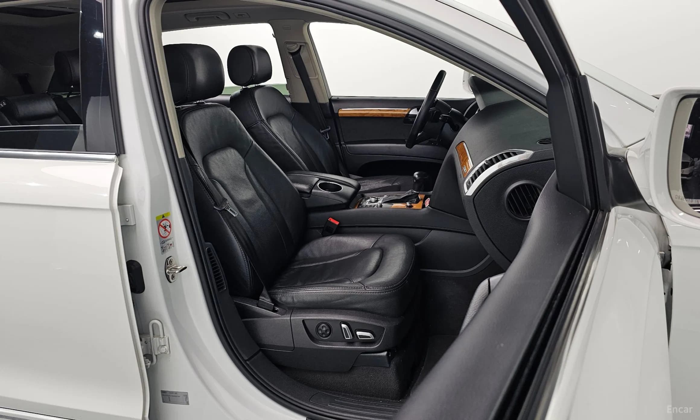 Q7