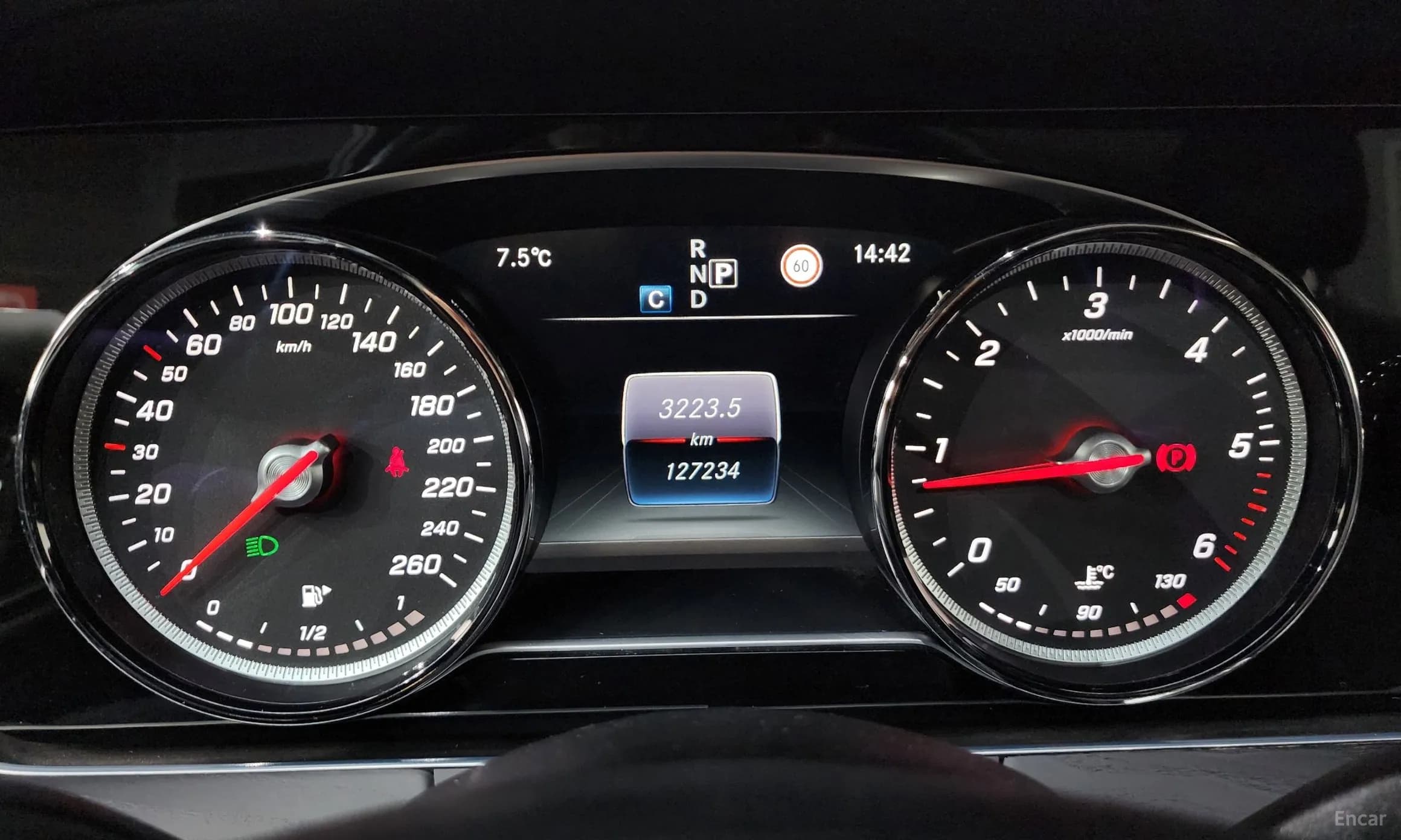 E-Class W213