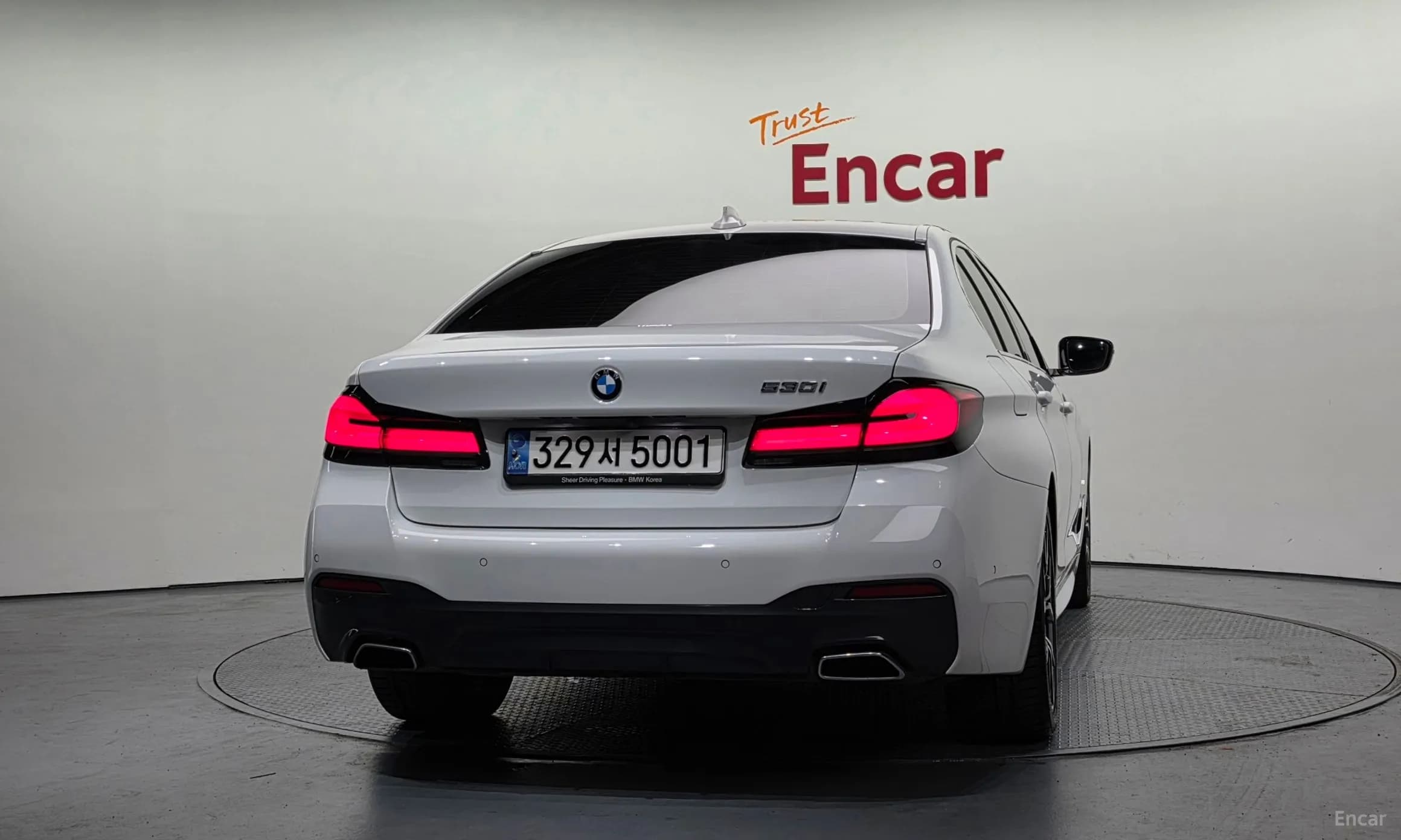 5 Series (G30)