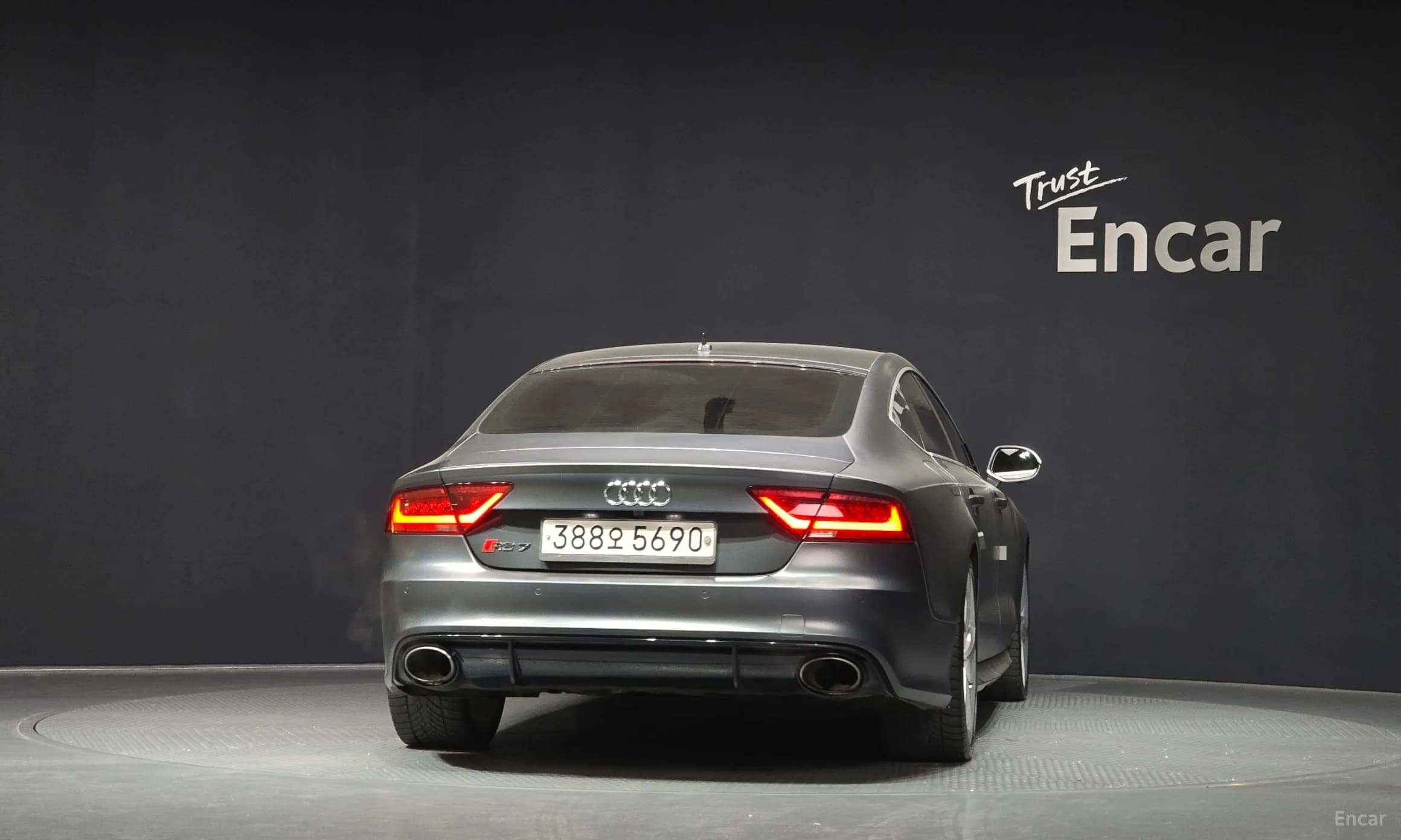 RS7