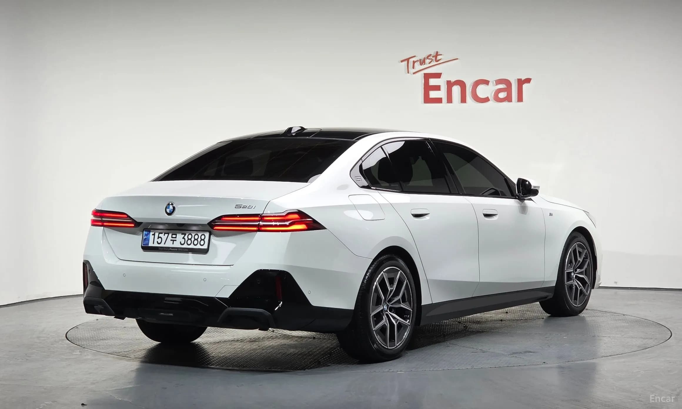 5 Series (G60)