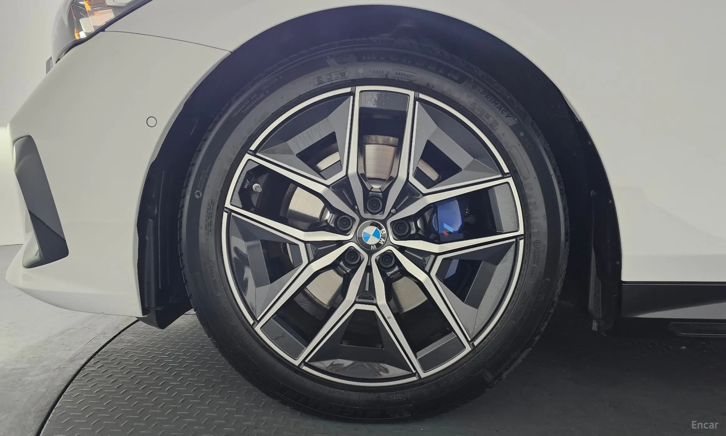 5 Series (G60)