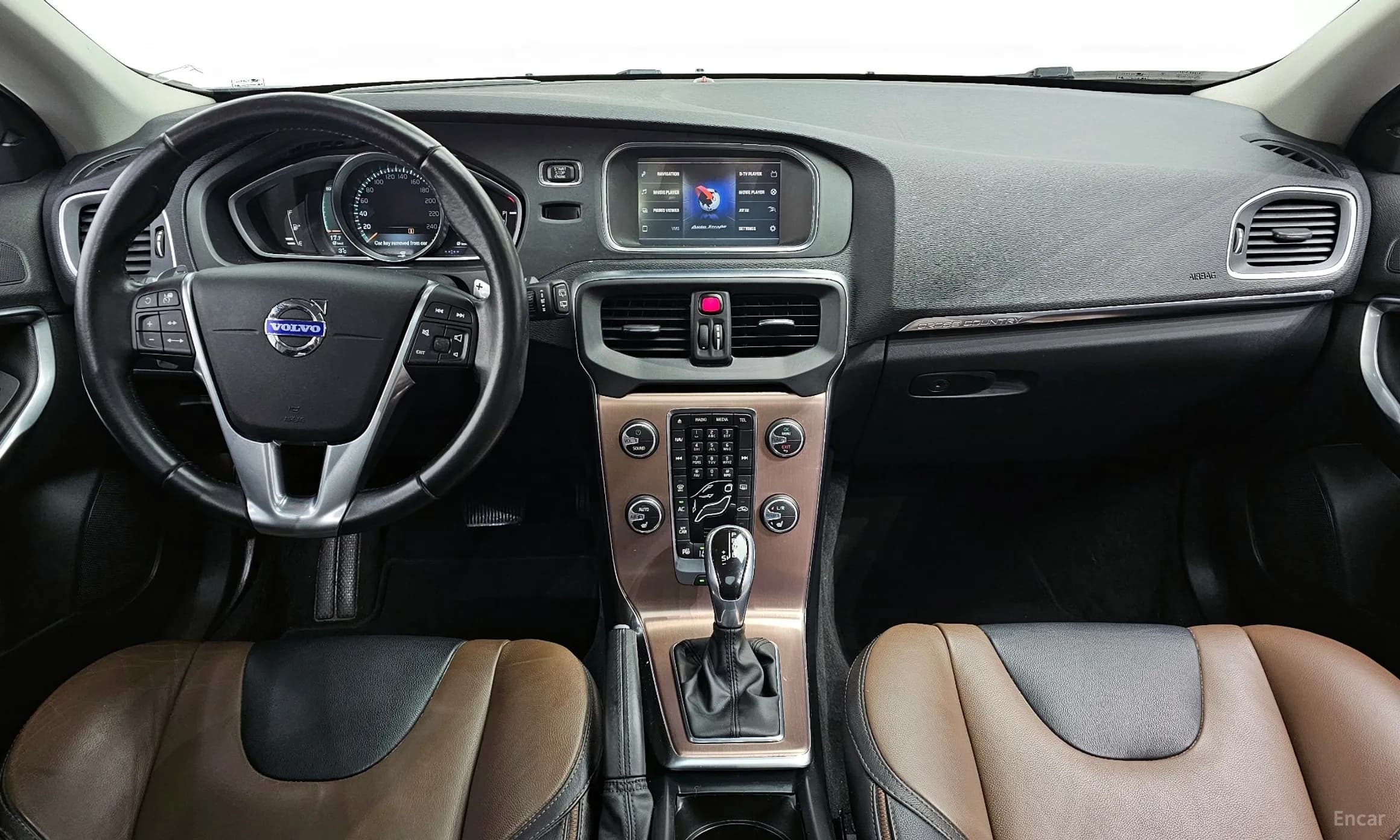 V40 Cross Country