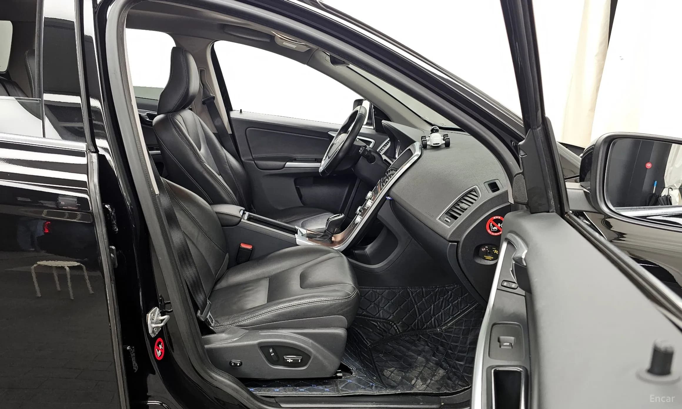 XC60