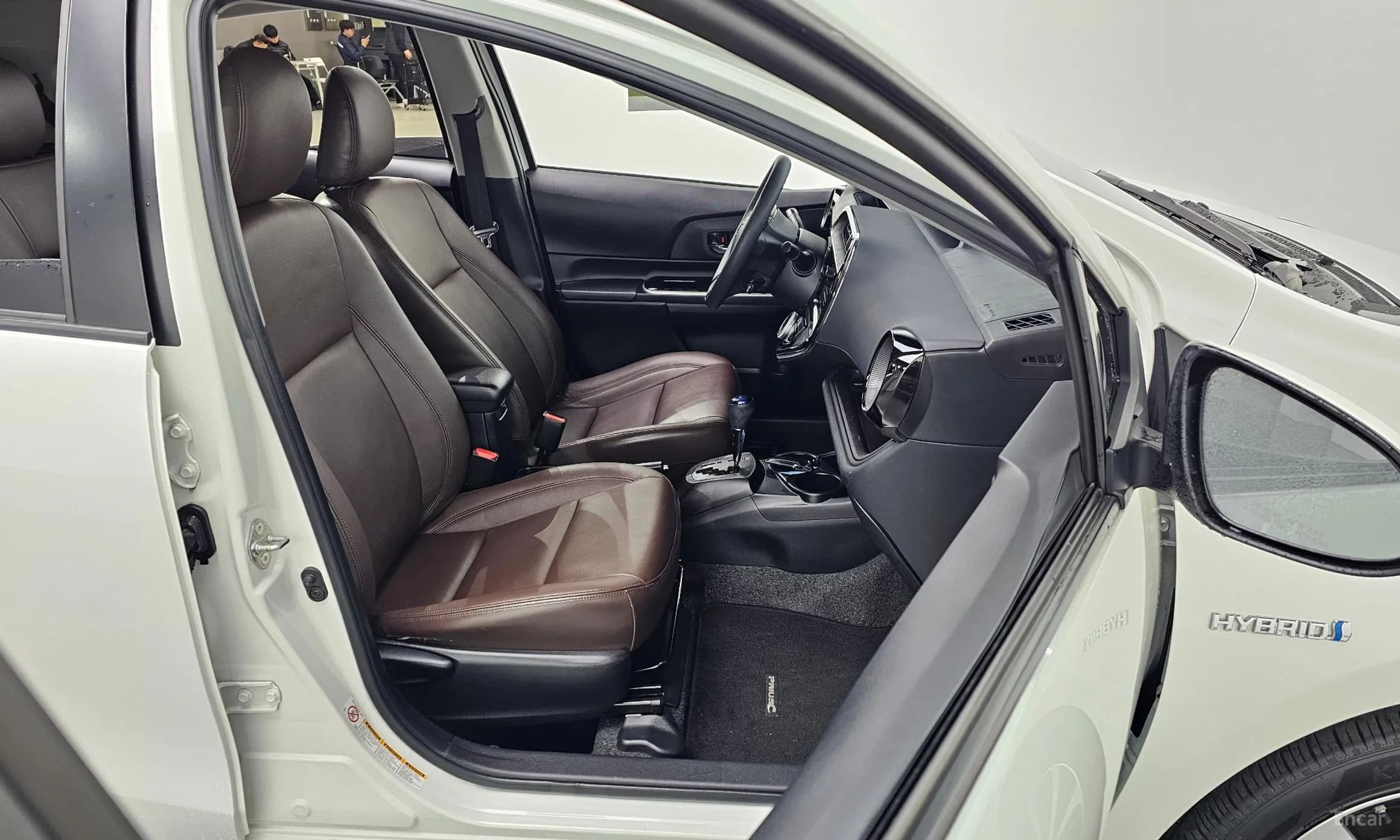 Prius C