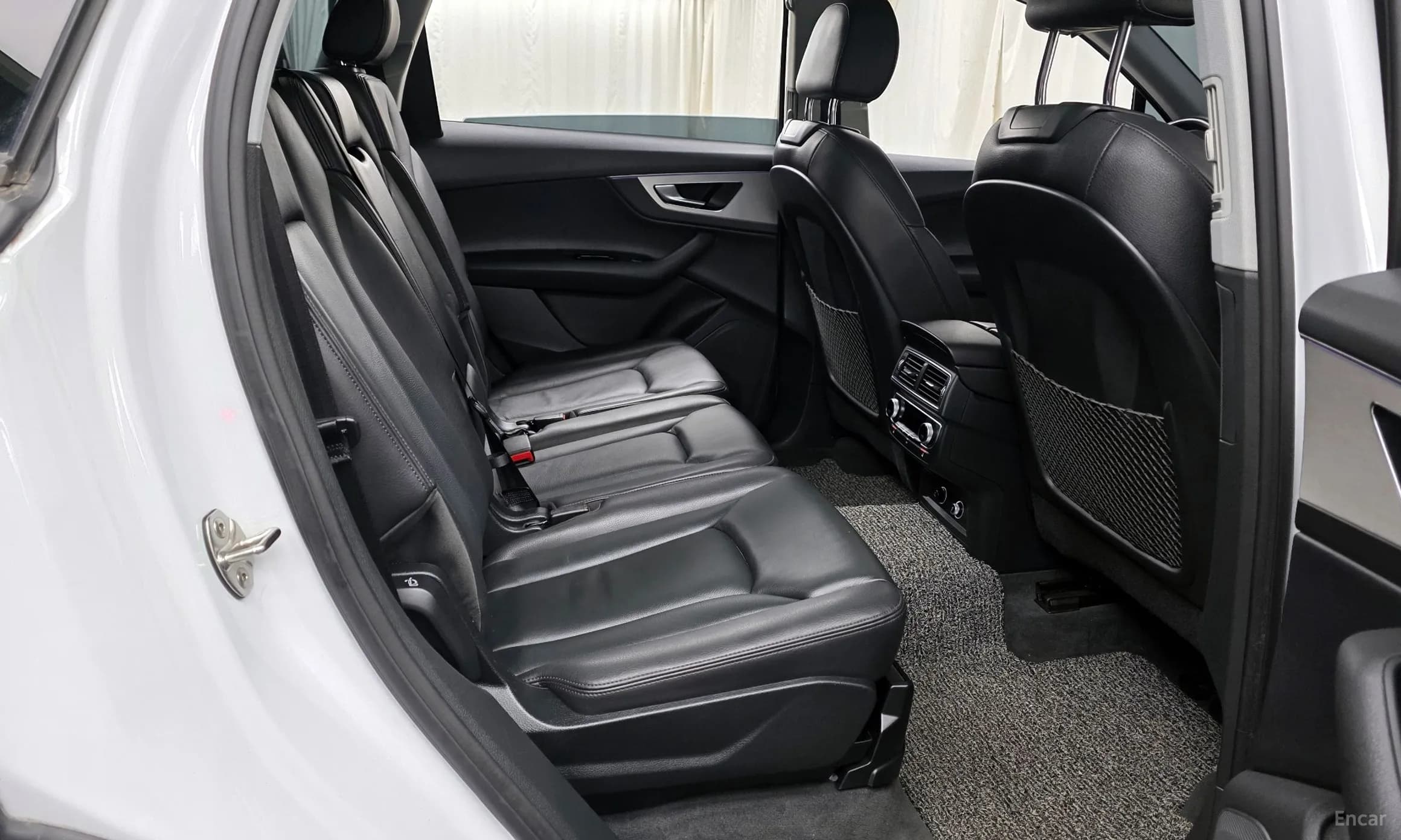 Q7 (4M)