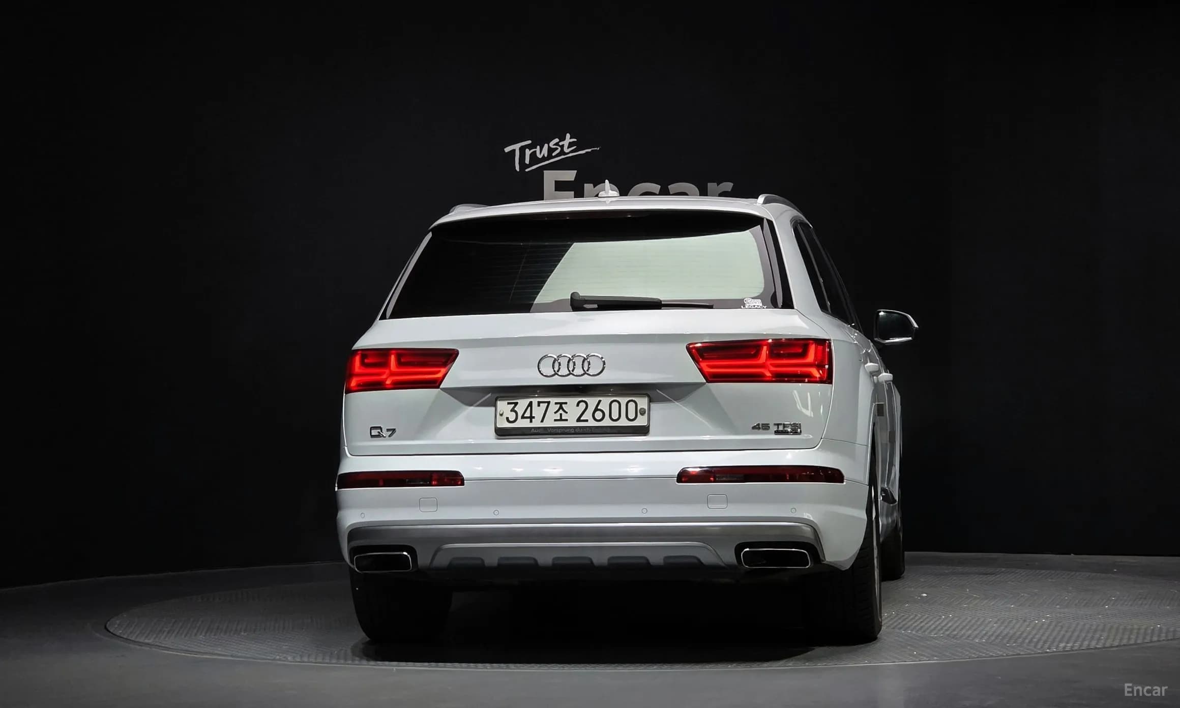 Q7 (4M)