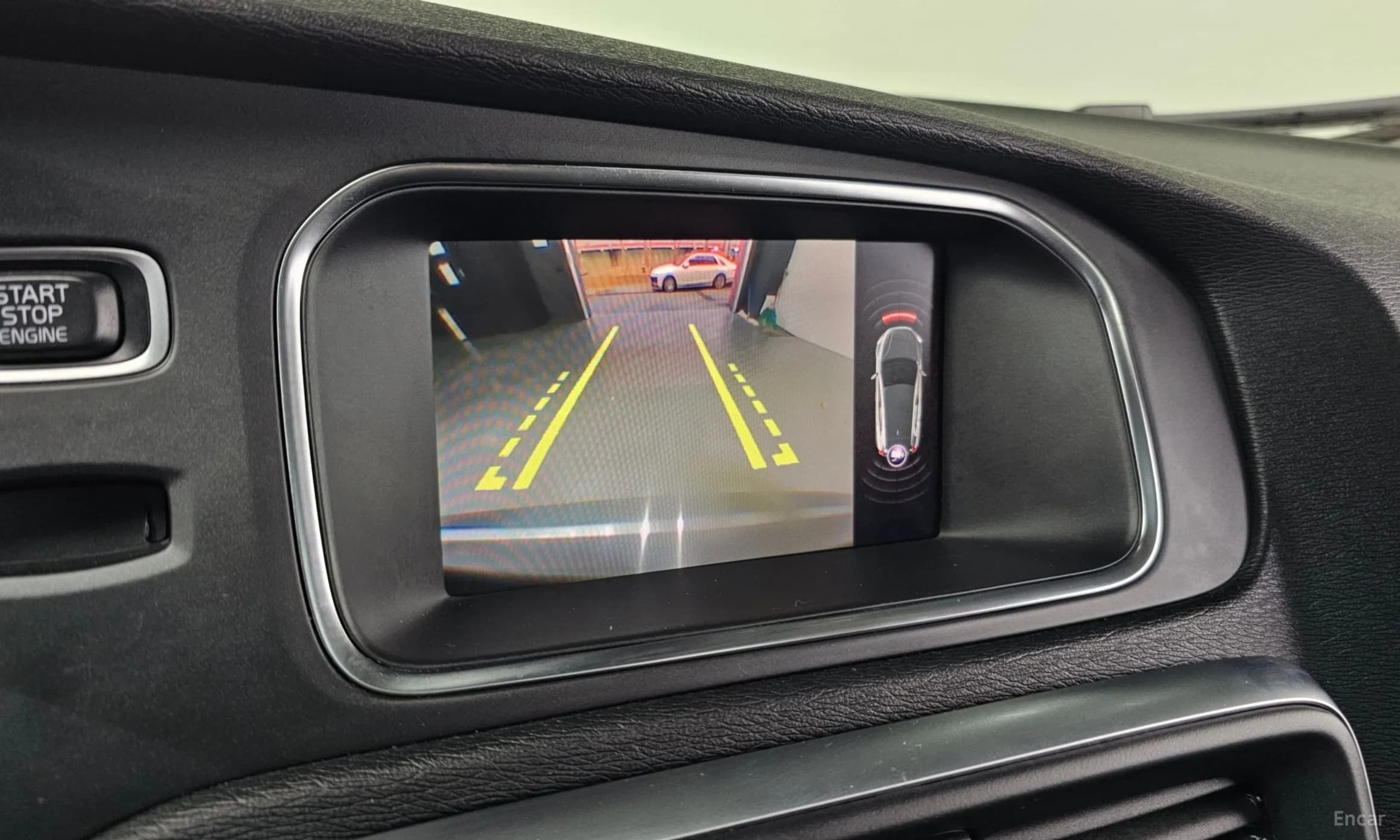 V40
